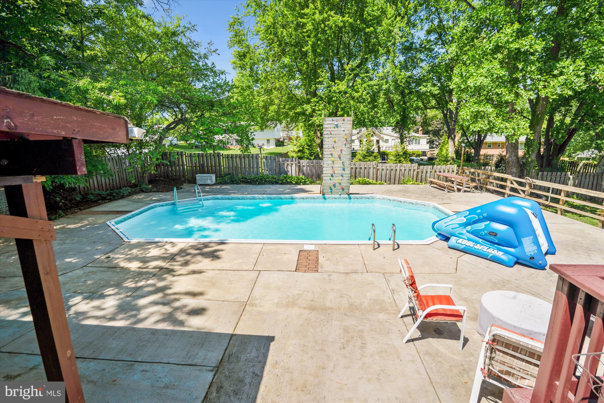 FAIRLAND ESTATES - Residential