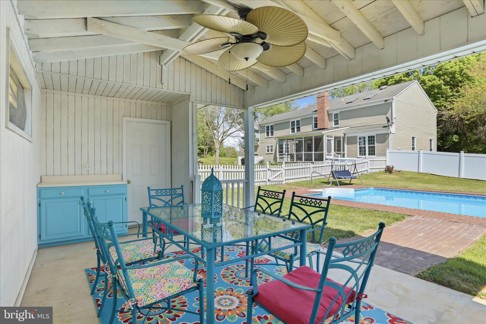 STEEPLE CHASE - Residential