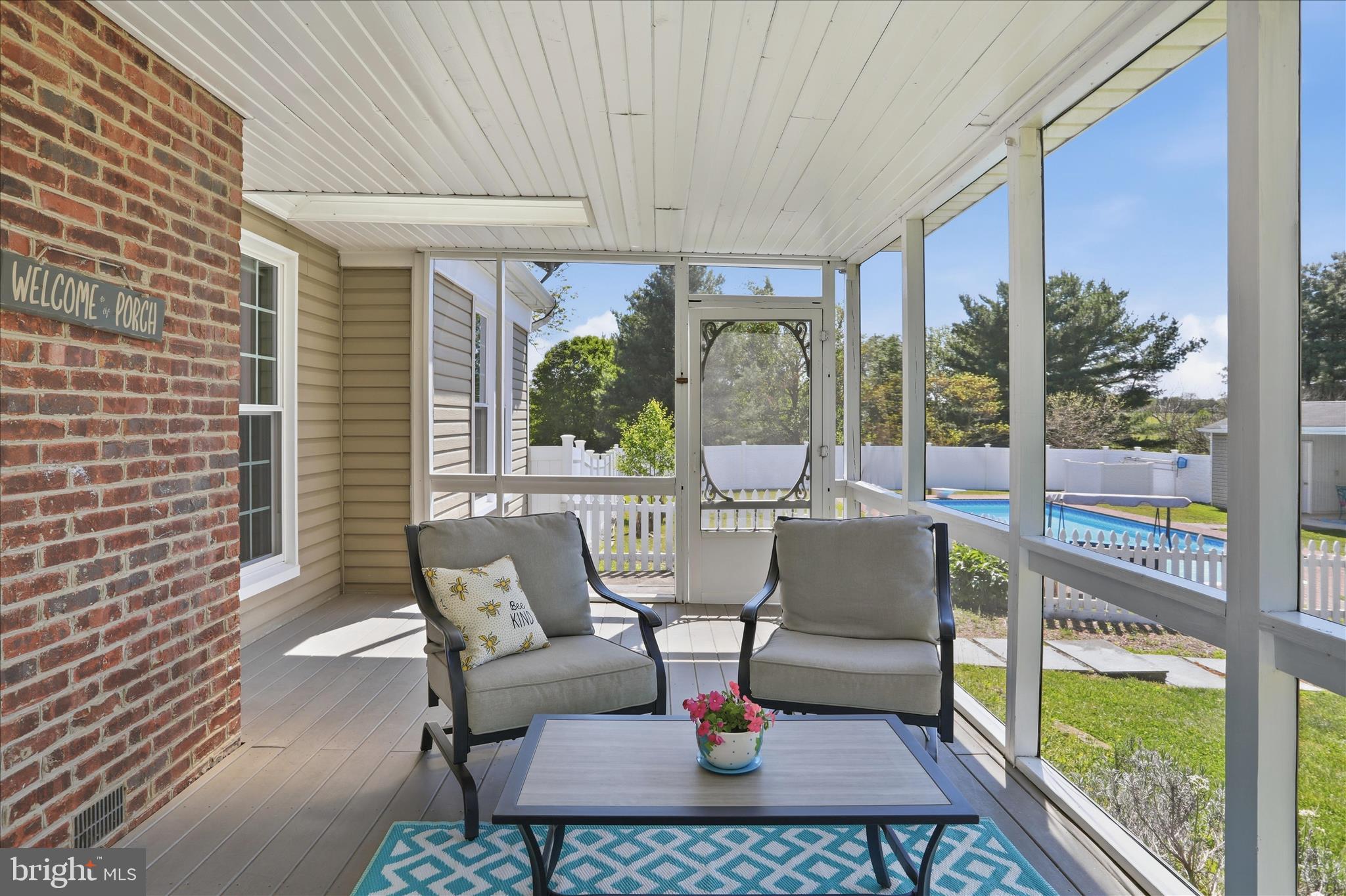 STEEPLE CHASE - Residential
