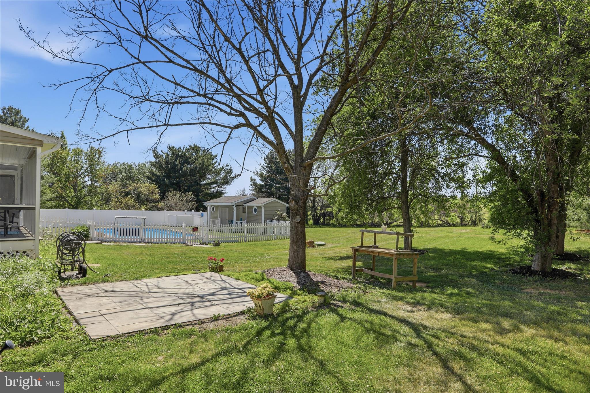 STEEPLE CHASE - Residential