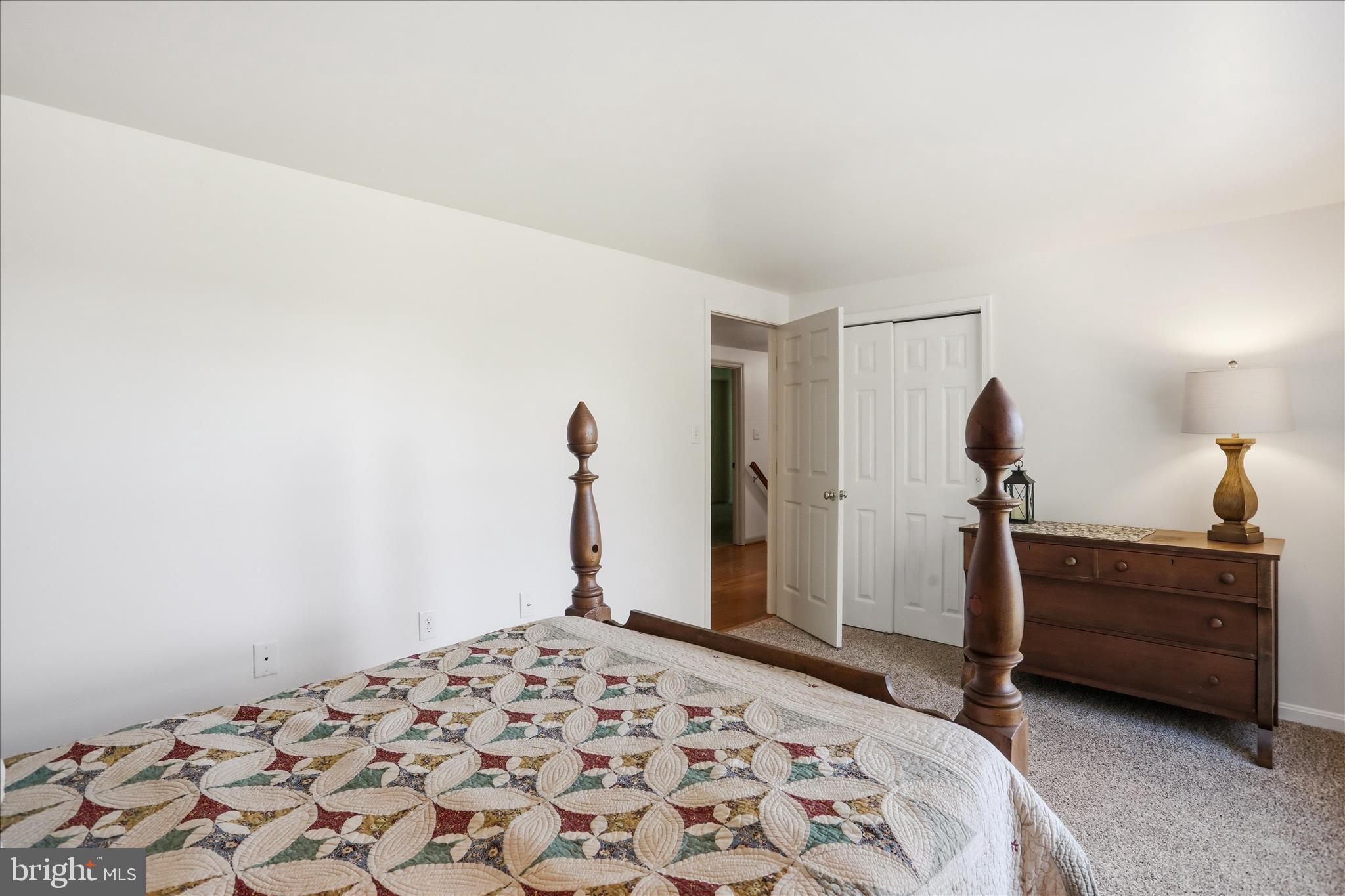 STEEPLE CHASE - Residential