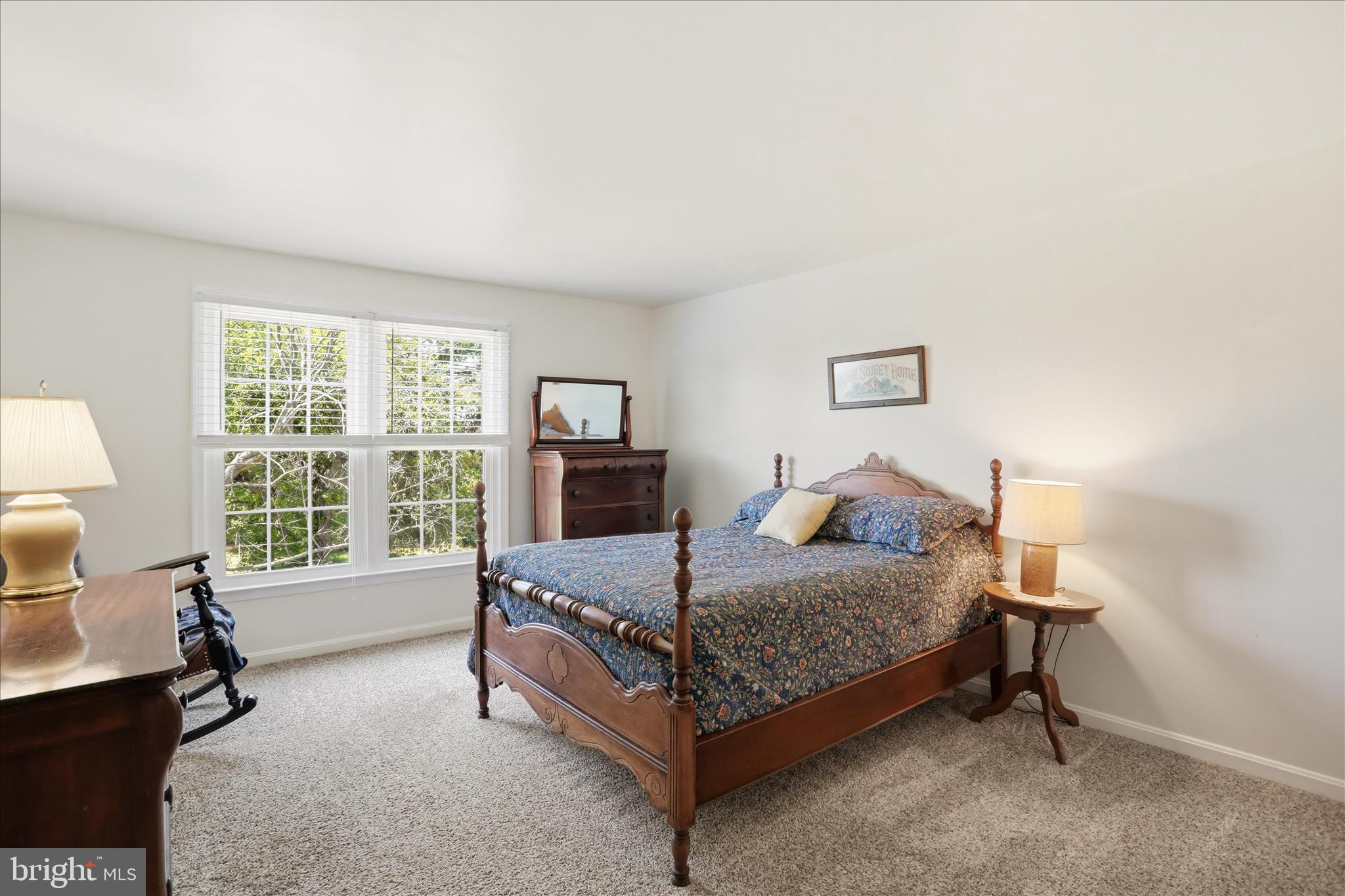 STEEPLE CHASE - Residential