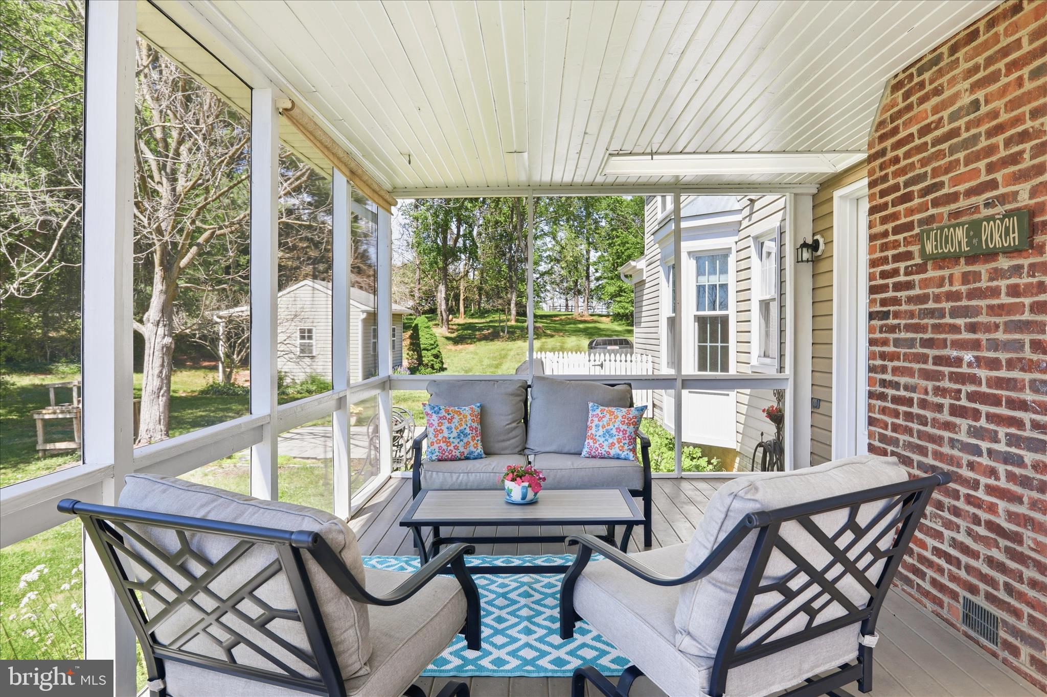 STEEPLE CHASE - Residential