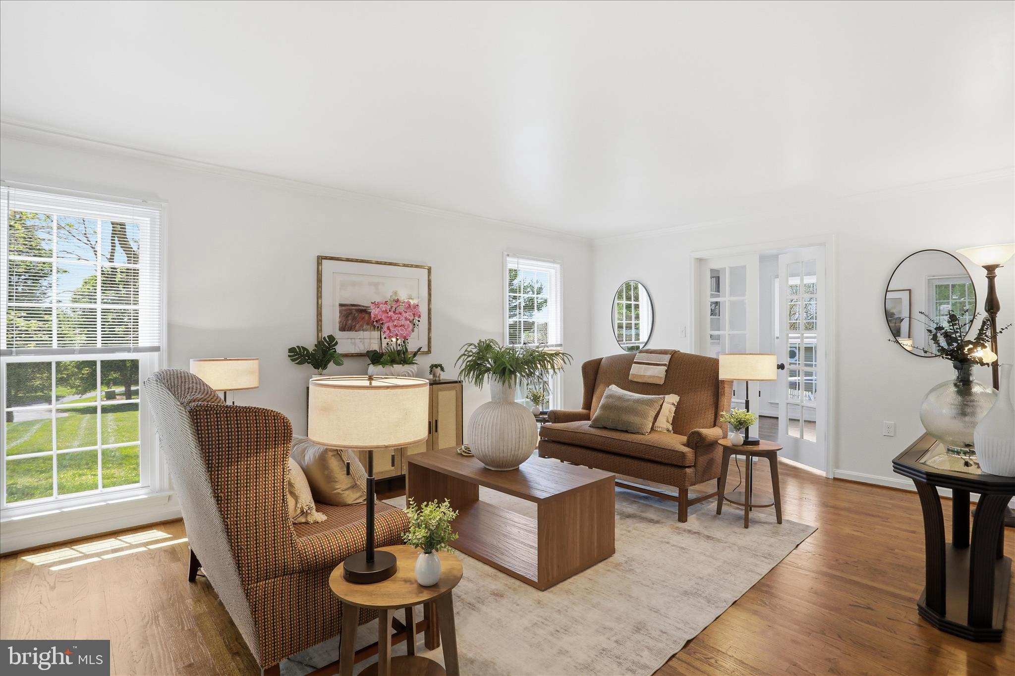 STEEPLE CHASE - Residential