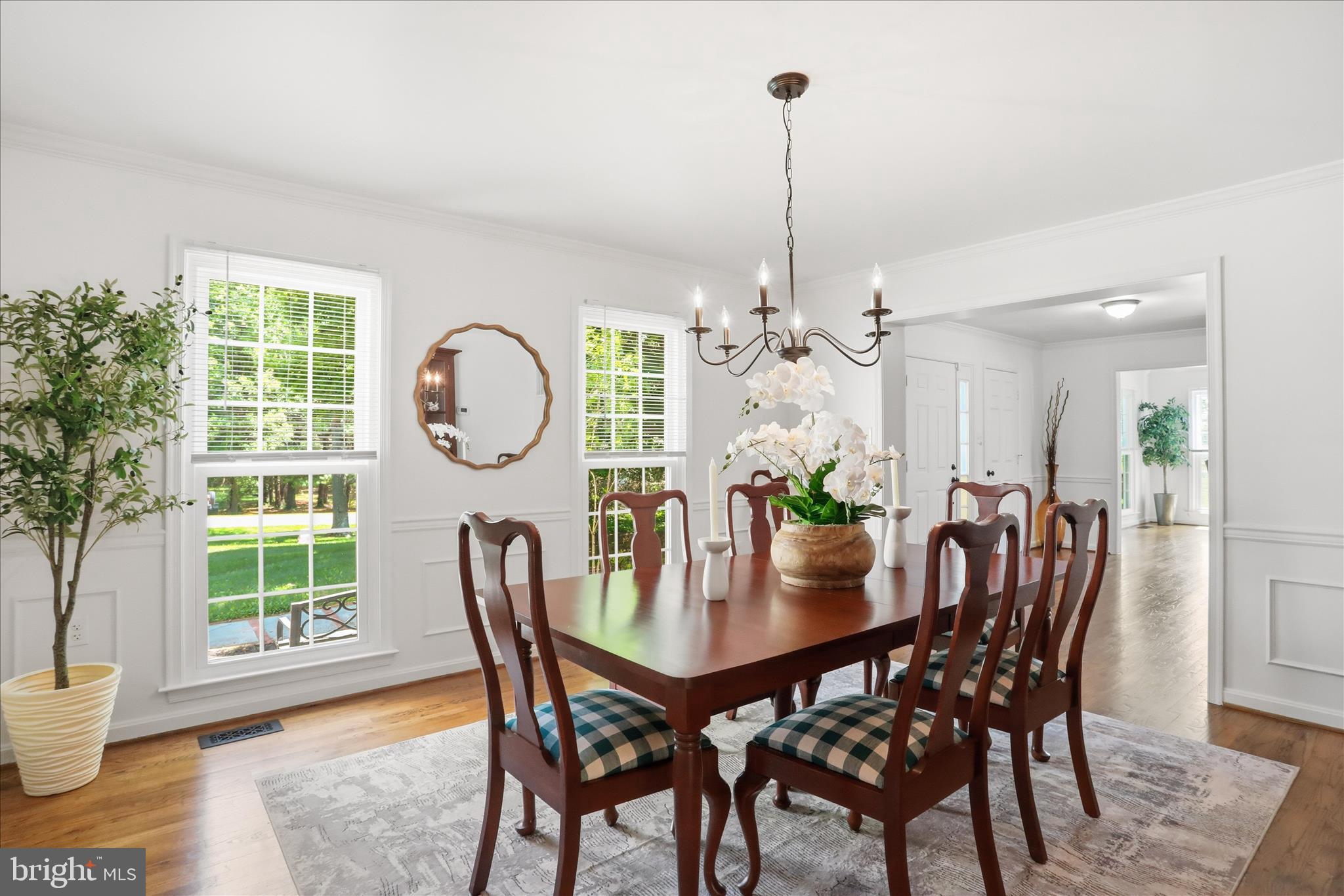 STEEPLE CHASE - Residential
