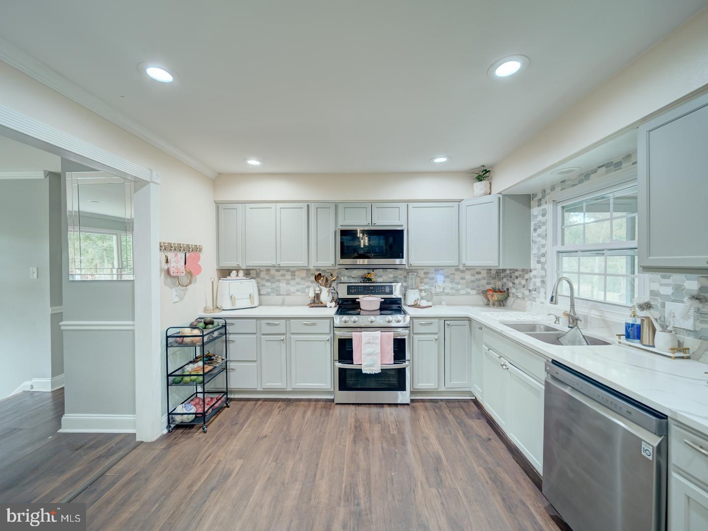 11286 LUCASVILLE ROAD