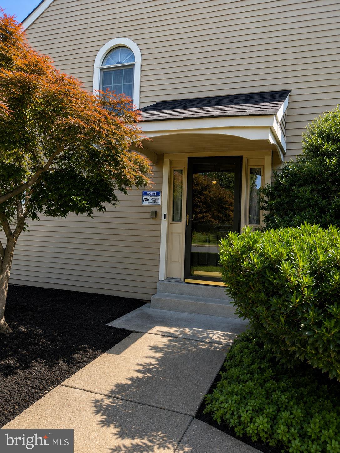 1129 BYRON COURT
