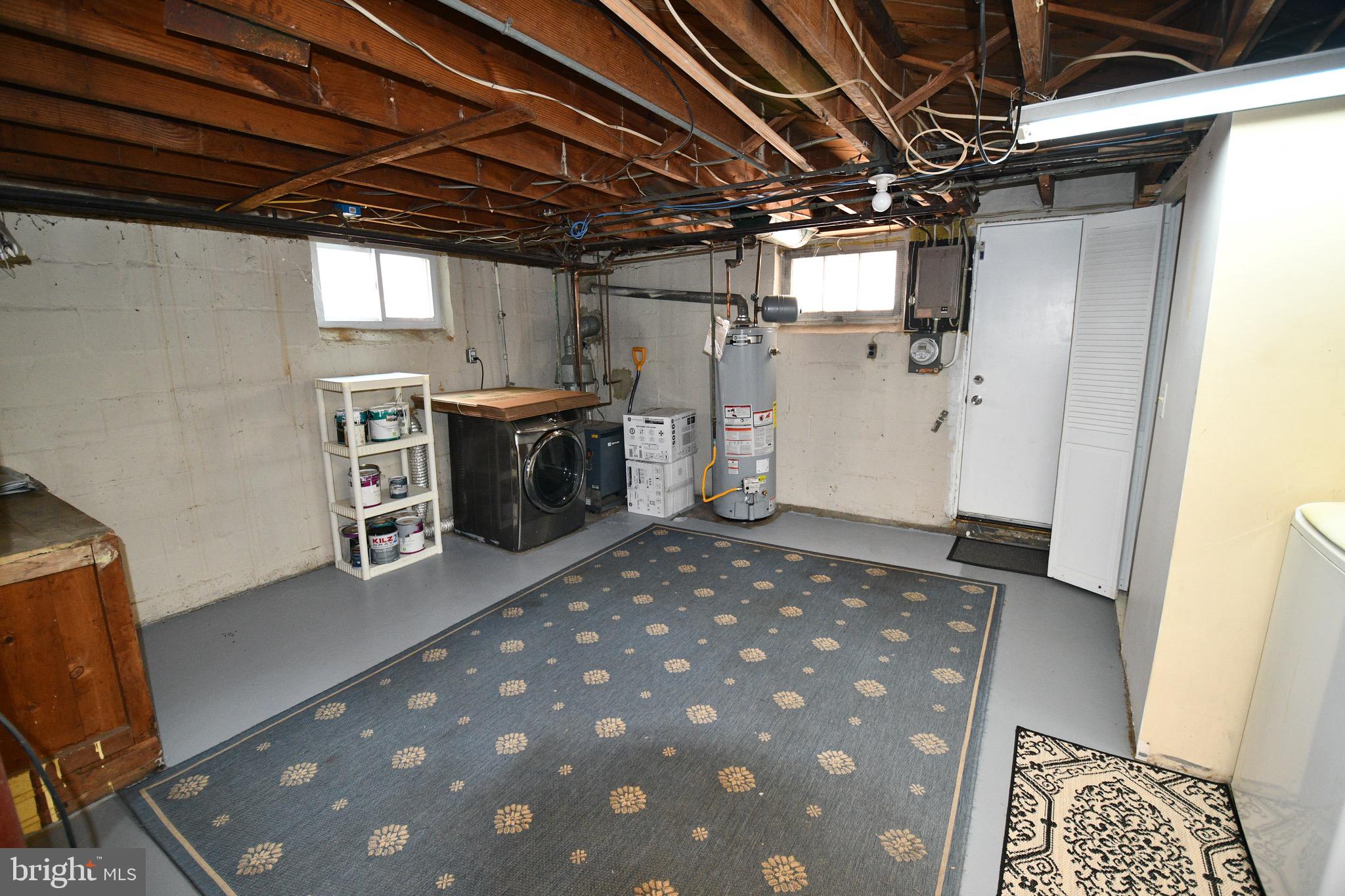 JACOB GREASLEY - Residential Lease