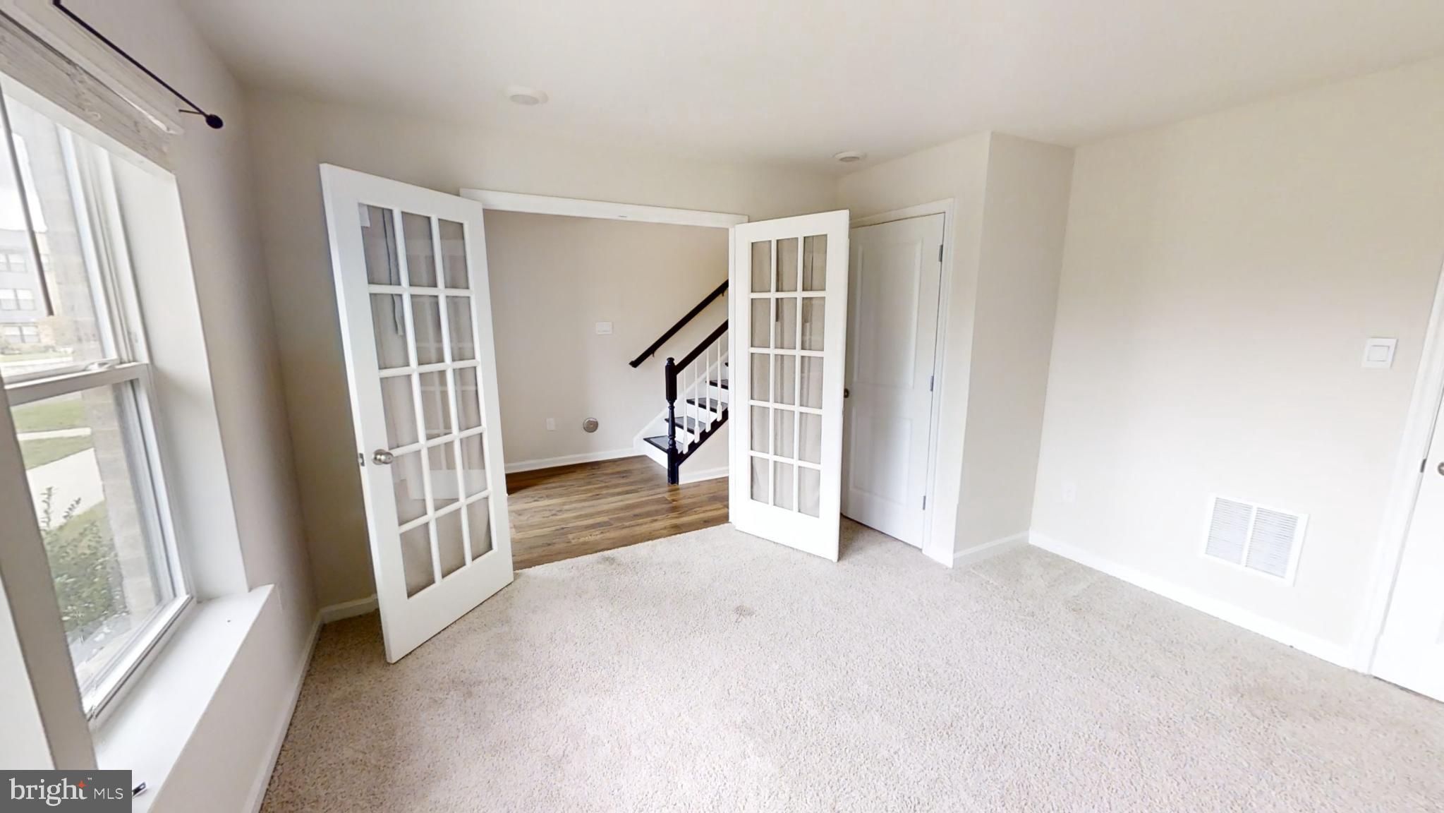 RENN QUARTER - Residential Lease