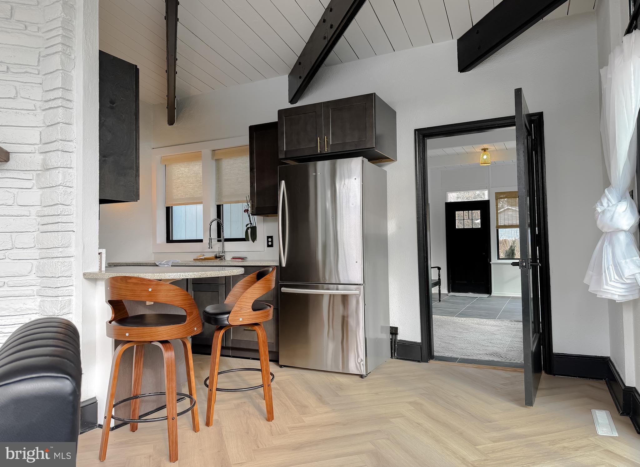 DRUM POINT - Residential