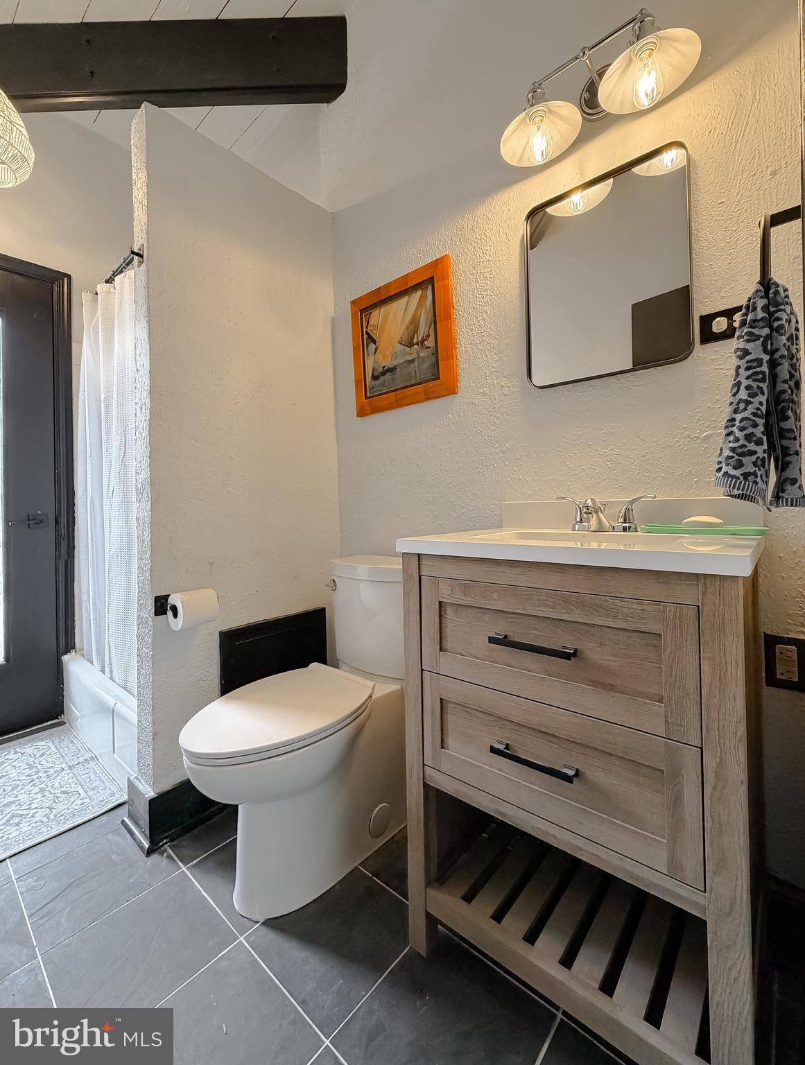 DRUM POINT - Residential