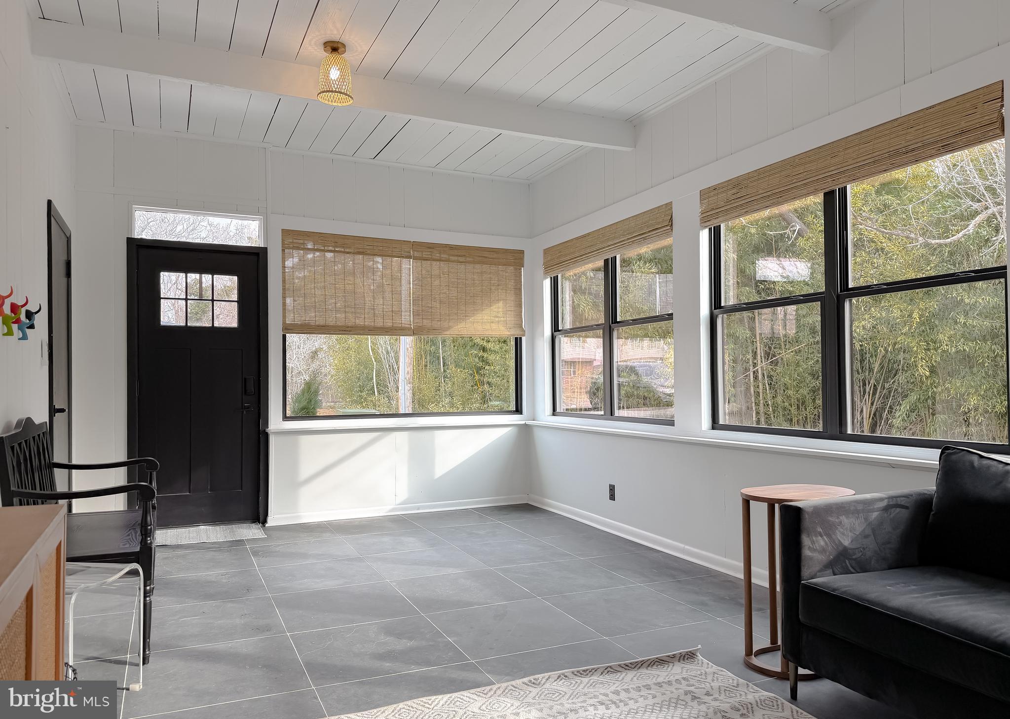 DRUM POINT - Residential