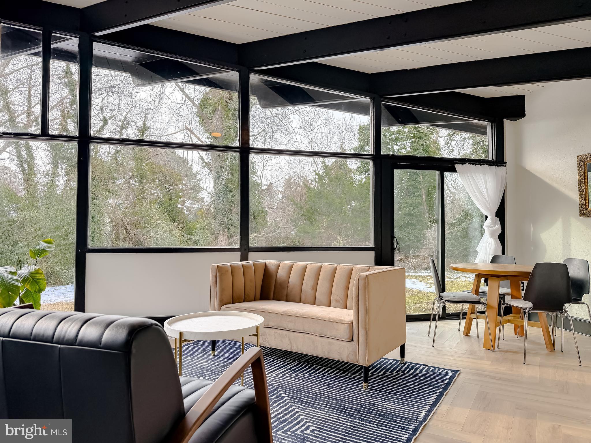 DRUM POINT - Residential