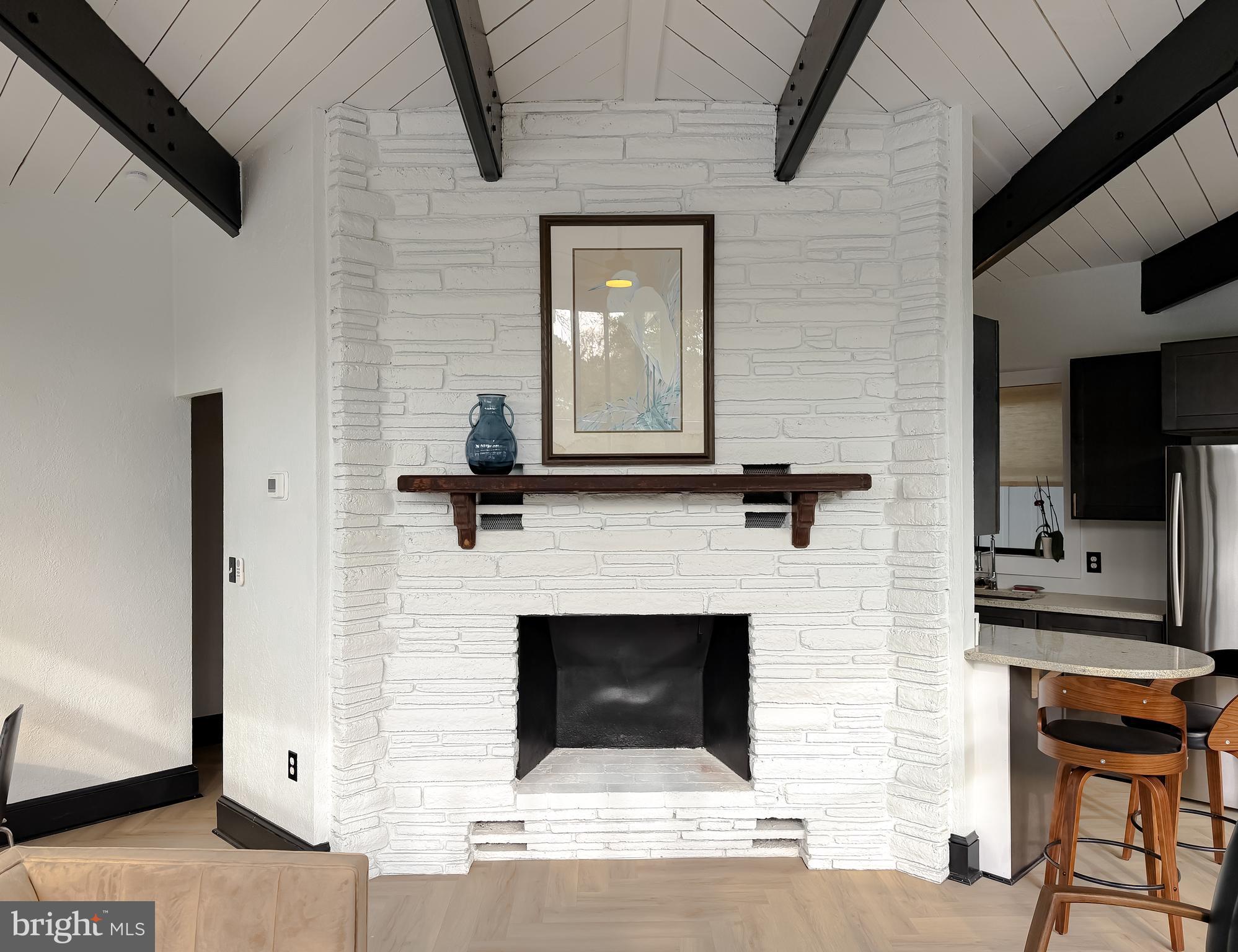 DRUM POINT - Residential