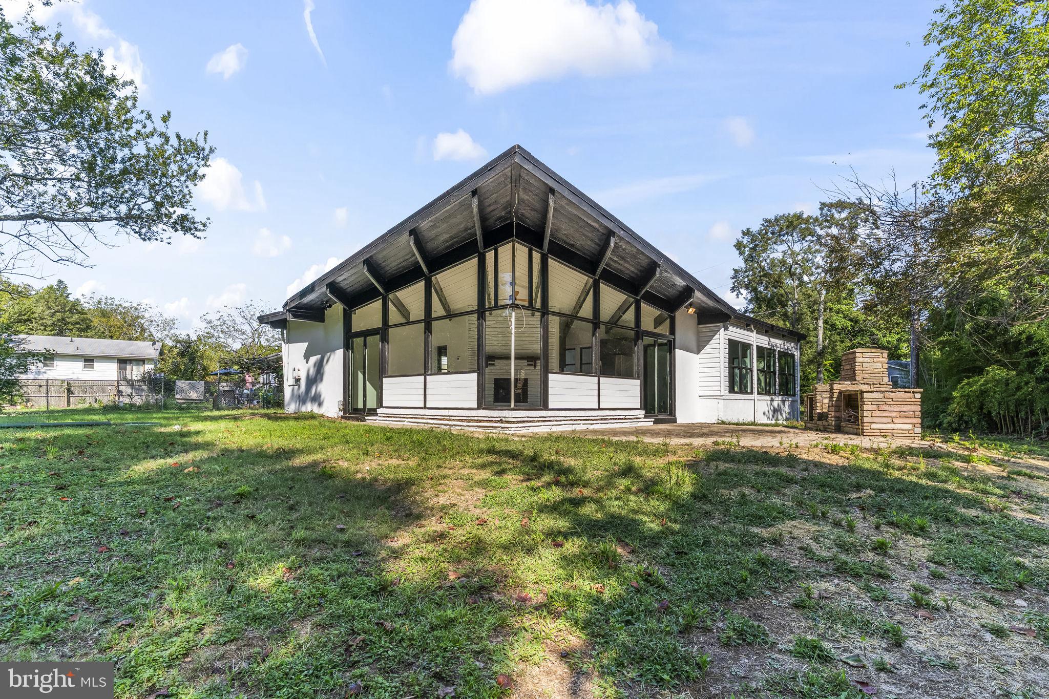 DRUM POINT - Residential