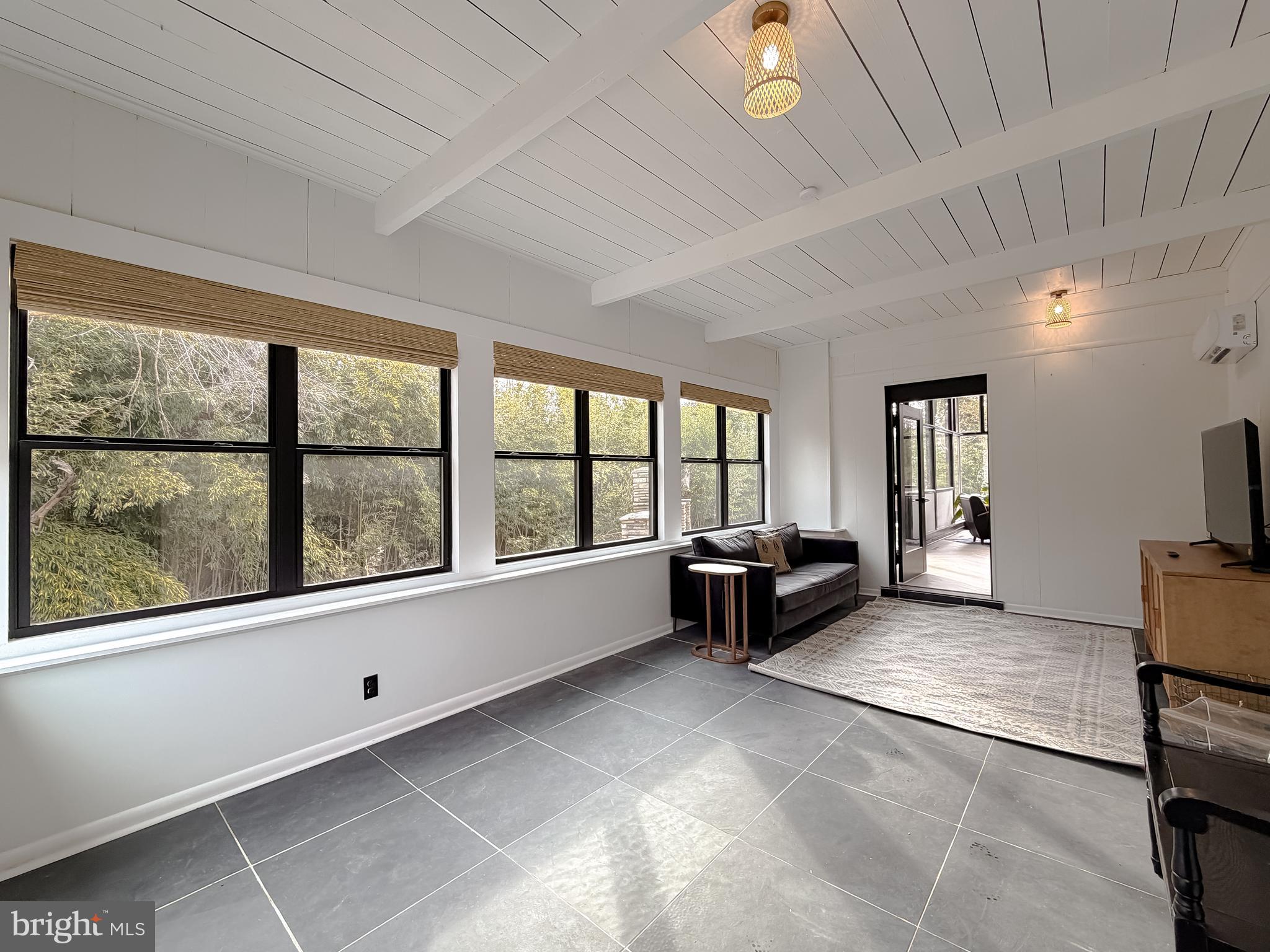 DRUM POINT - Residential