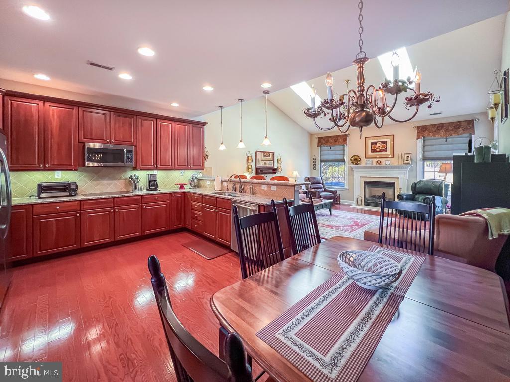 REGENCY AT NORTHAM - Residential