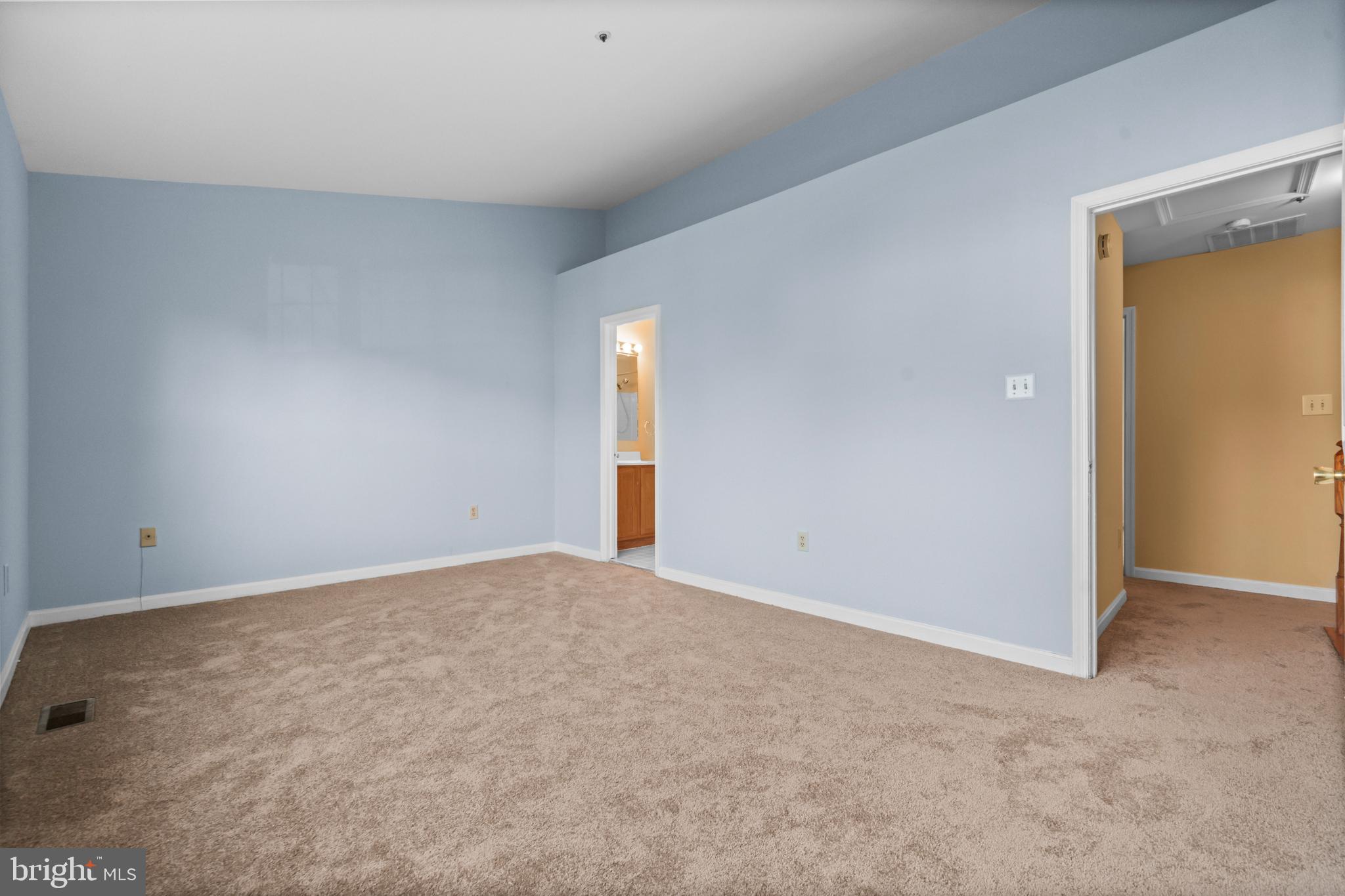 BOWIE NEW TOWN CENTER - Residential