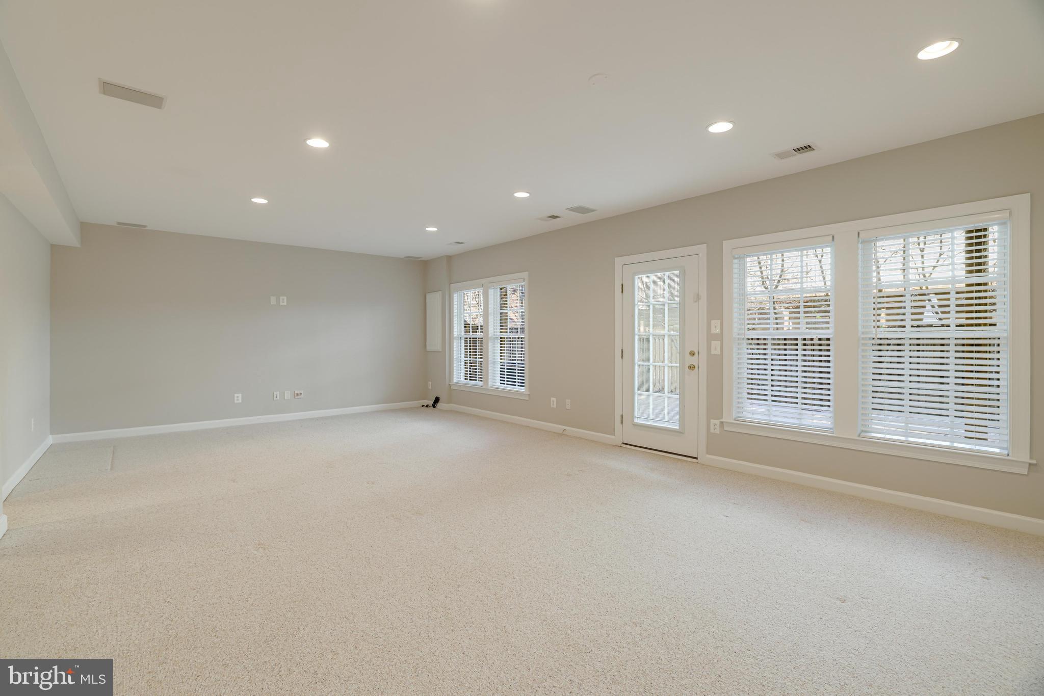 CASCADES LOWES ISLAND - Residential