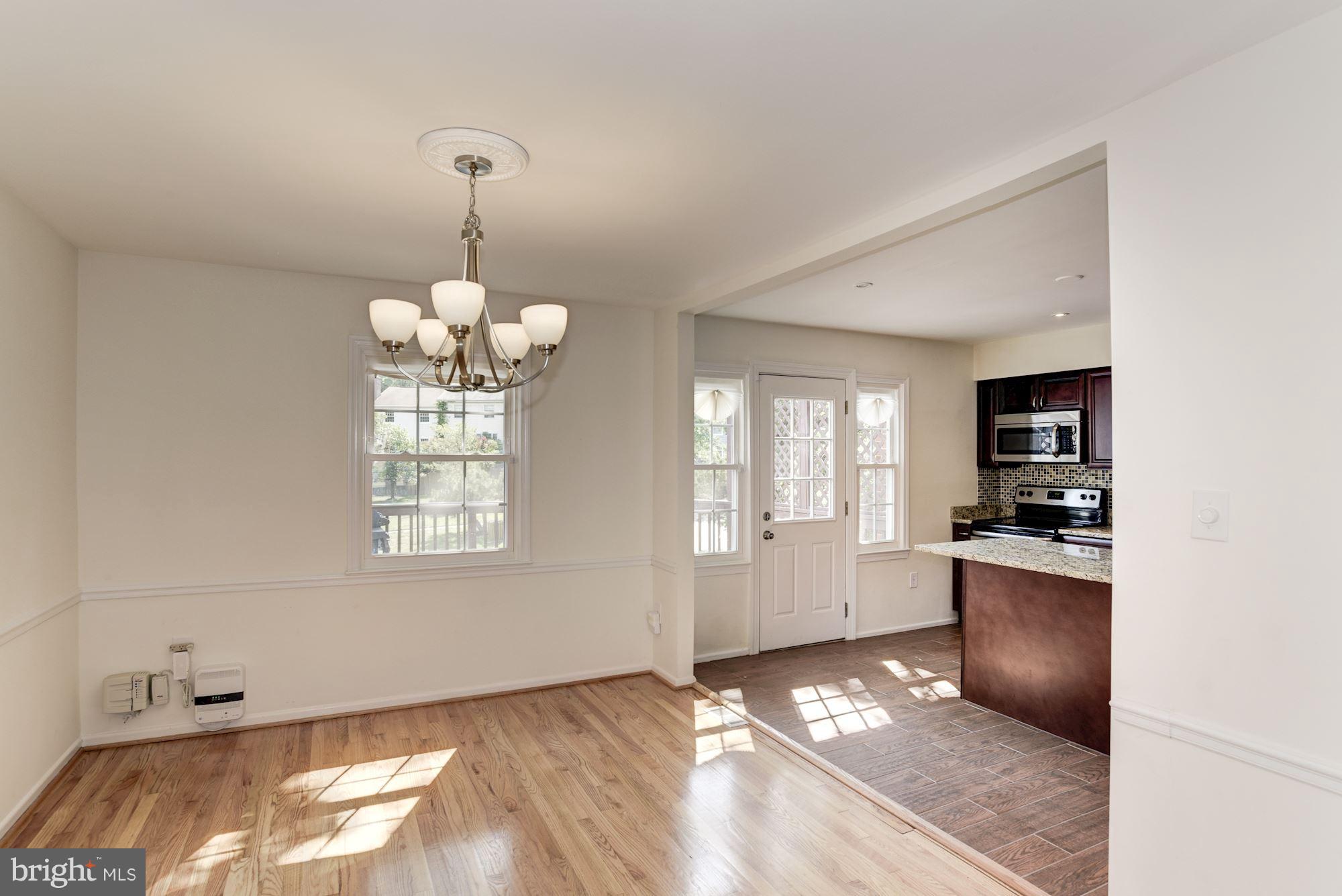 RIVERVIEW OVERLOOK - Residential