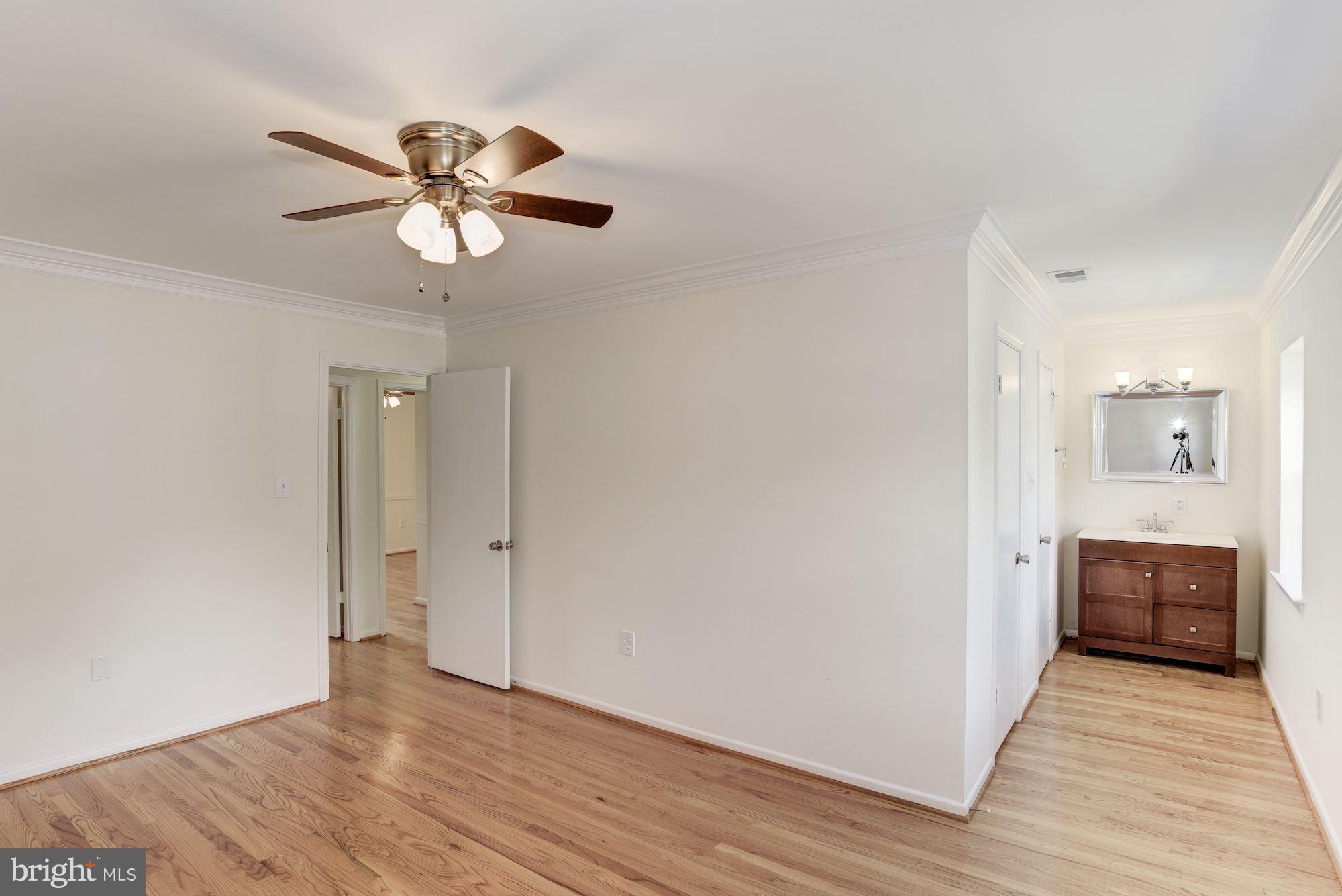 RIVERVIEW OVERLOOK - Residential