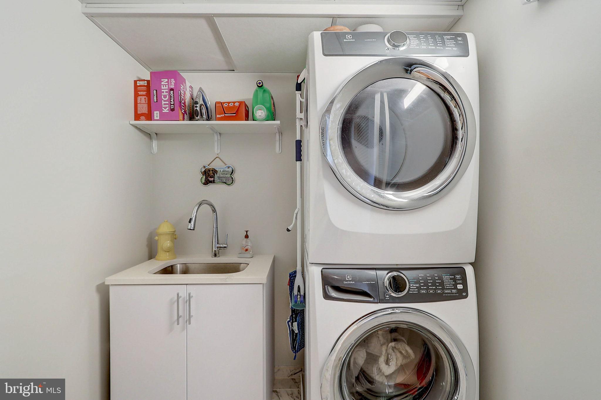 ROSSLYN - Residential