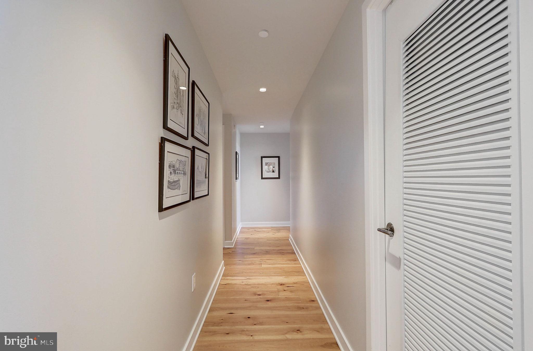 ROSSLYN - Residential