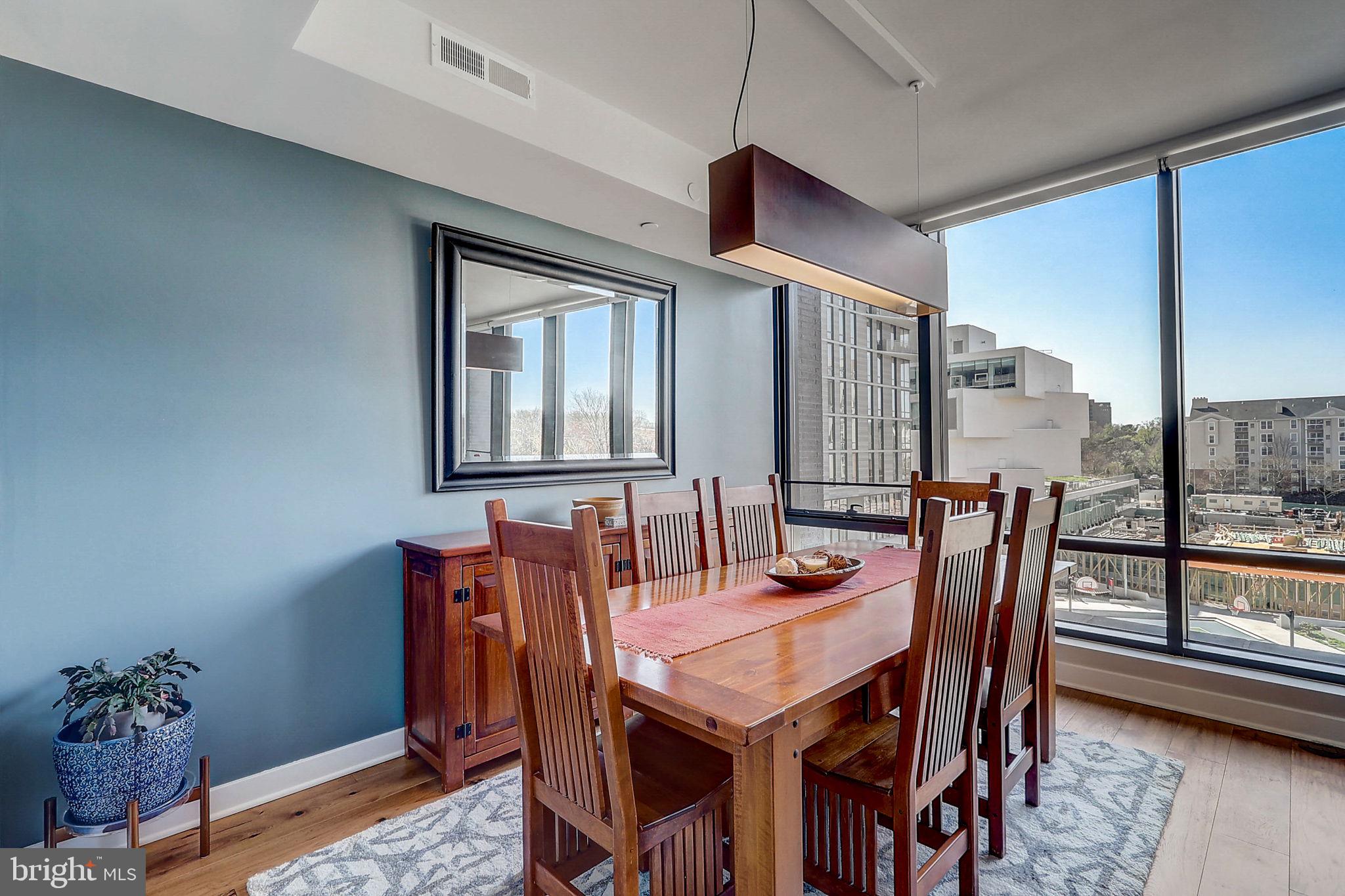 ROSSLYN - Residential