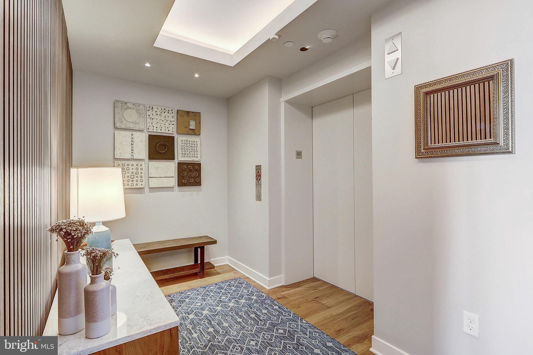 ROSSLYN - Residential