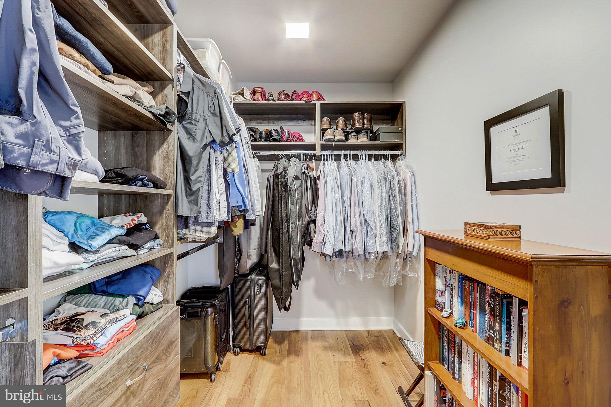 ROSSLYN - Residential