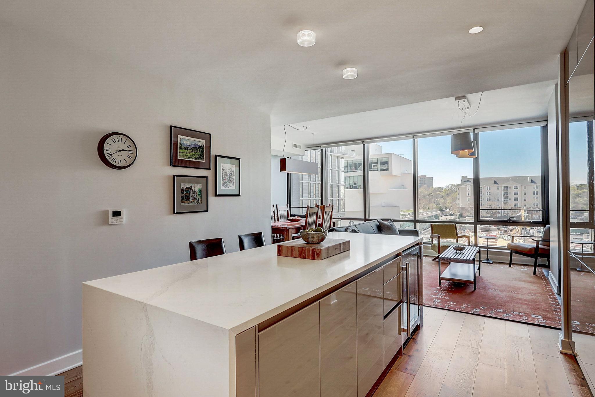 ROSSLYN - Residential