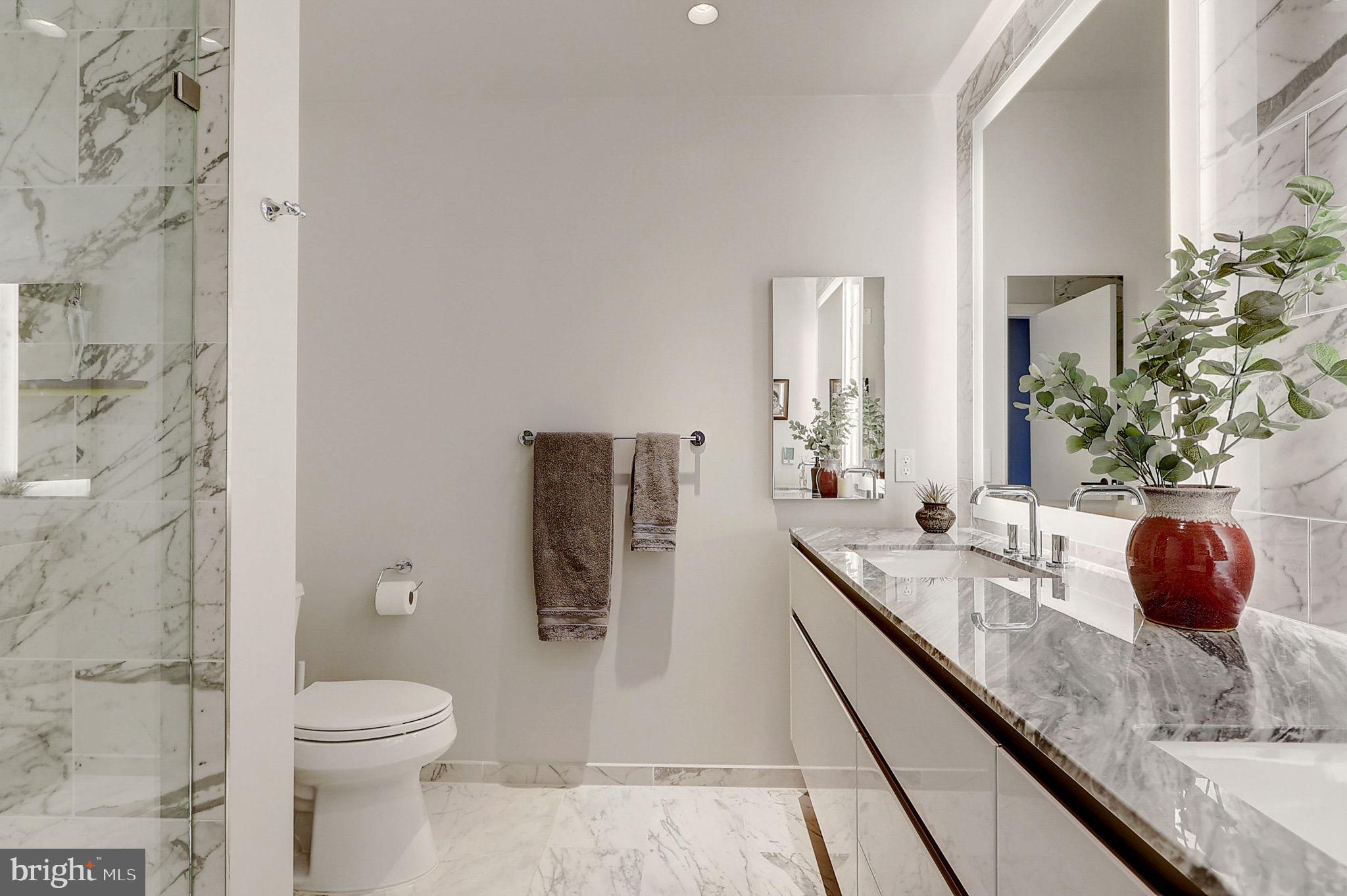 ROSSLYN - Residential