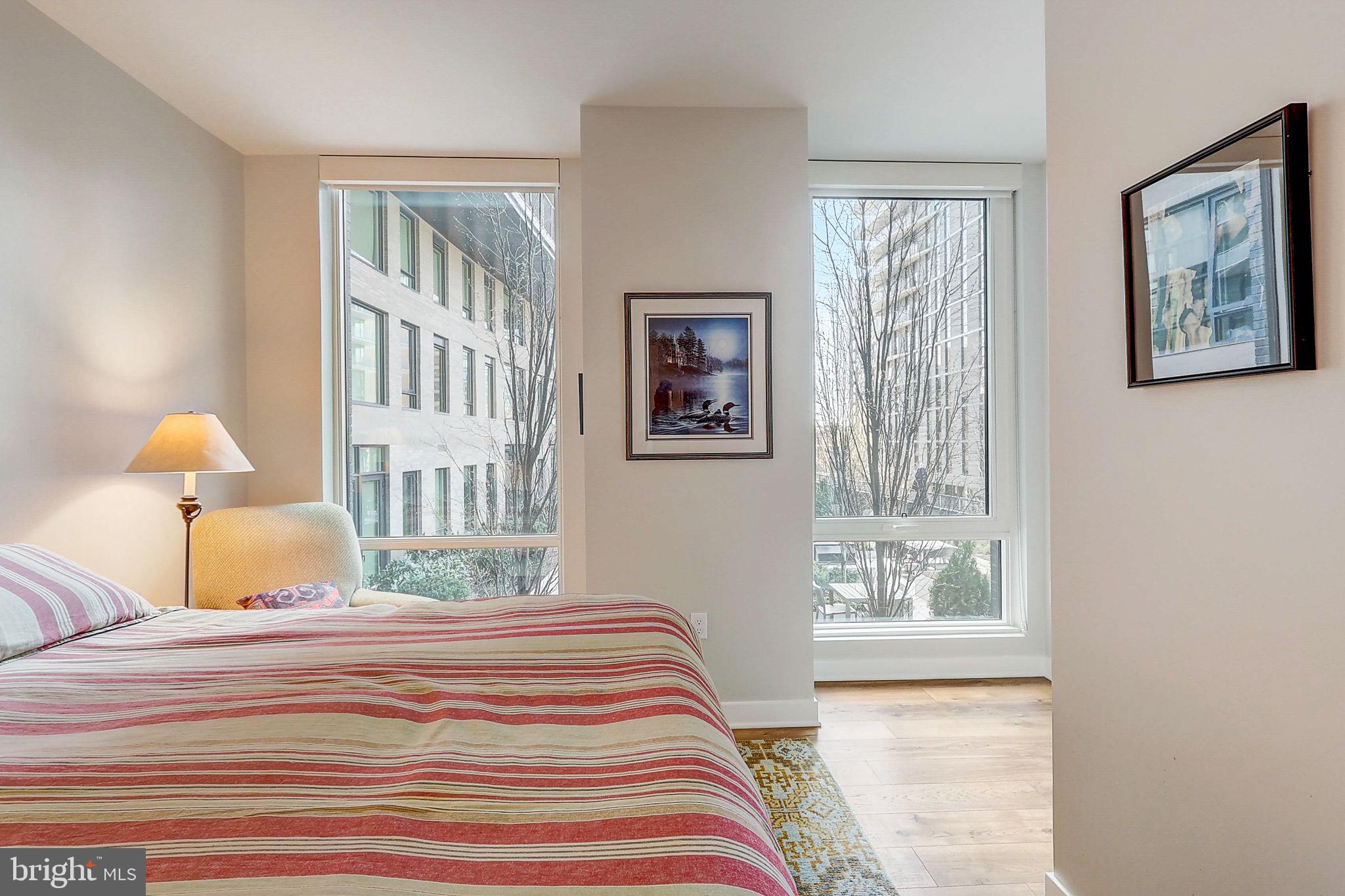 ROSSLYN - Residential