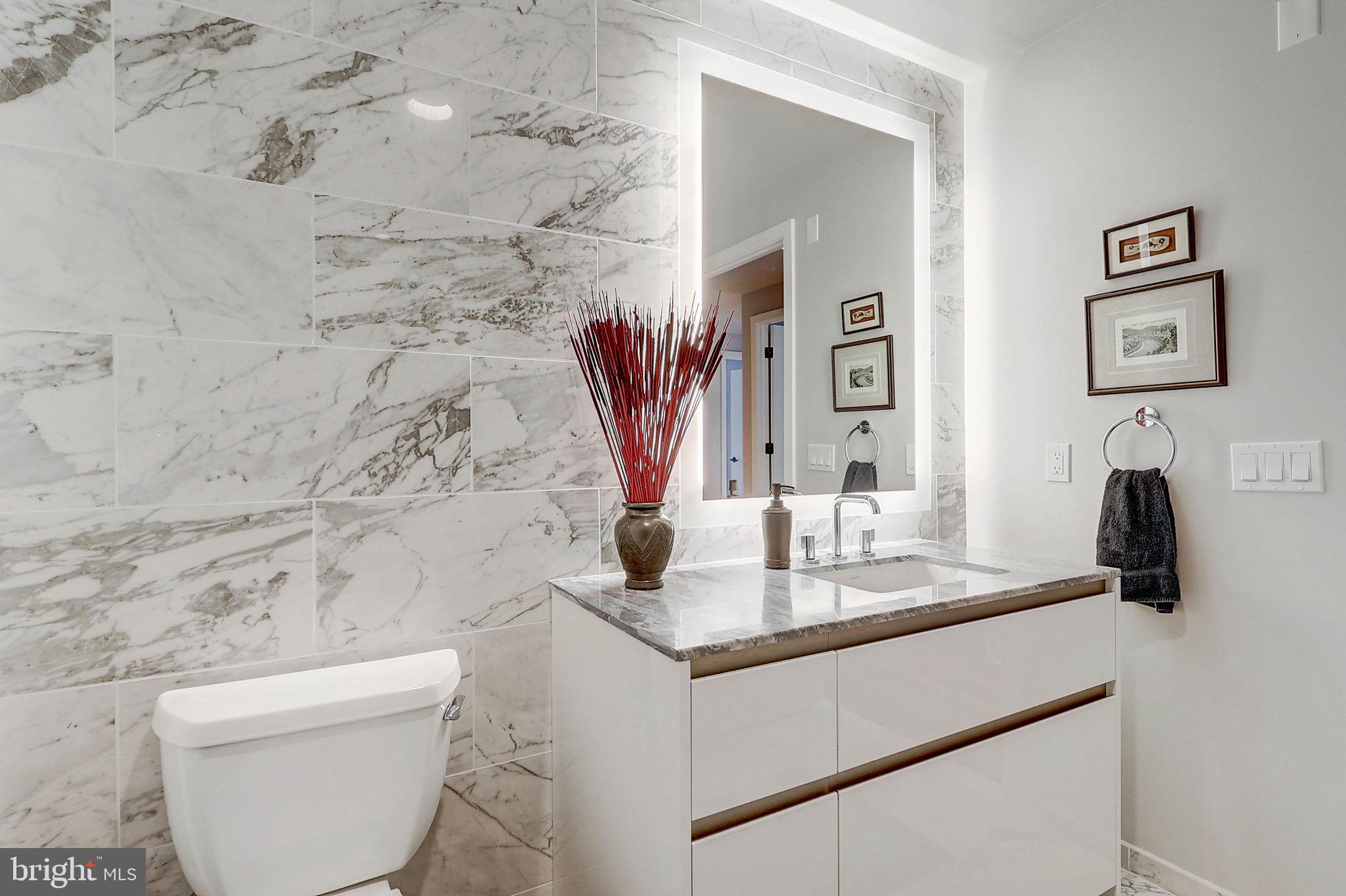 ROSSLYN - Residential