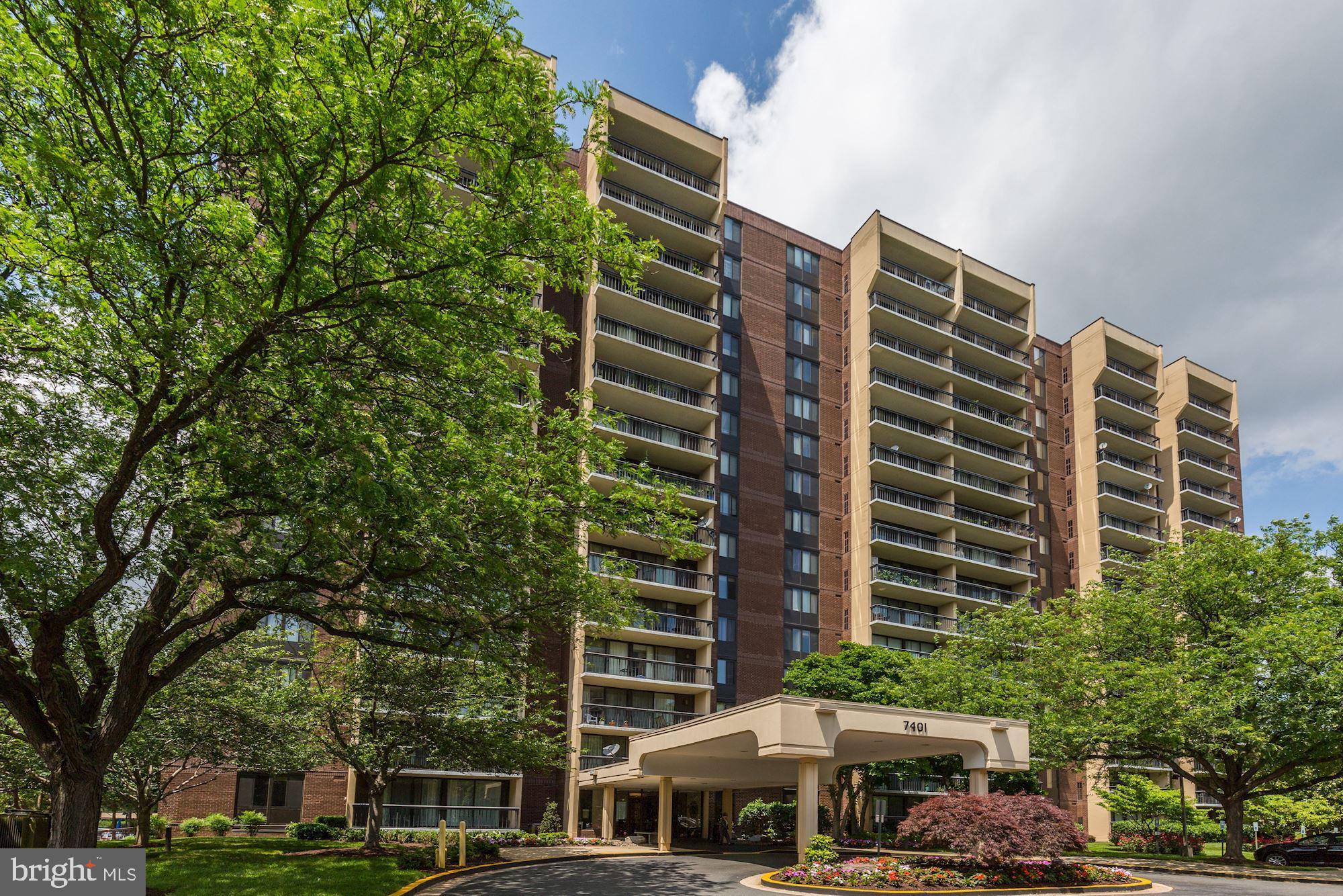 CHELSEA TOWERS - Residential