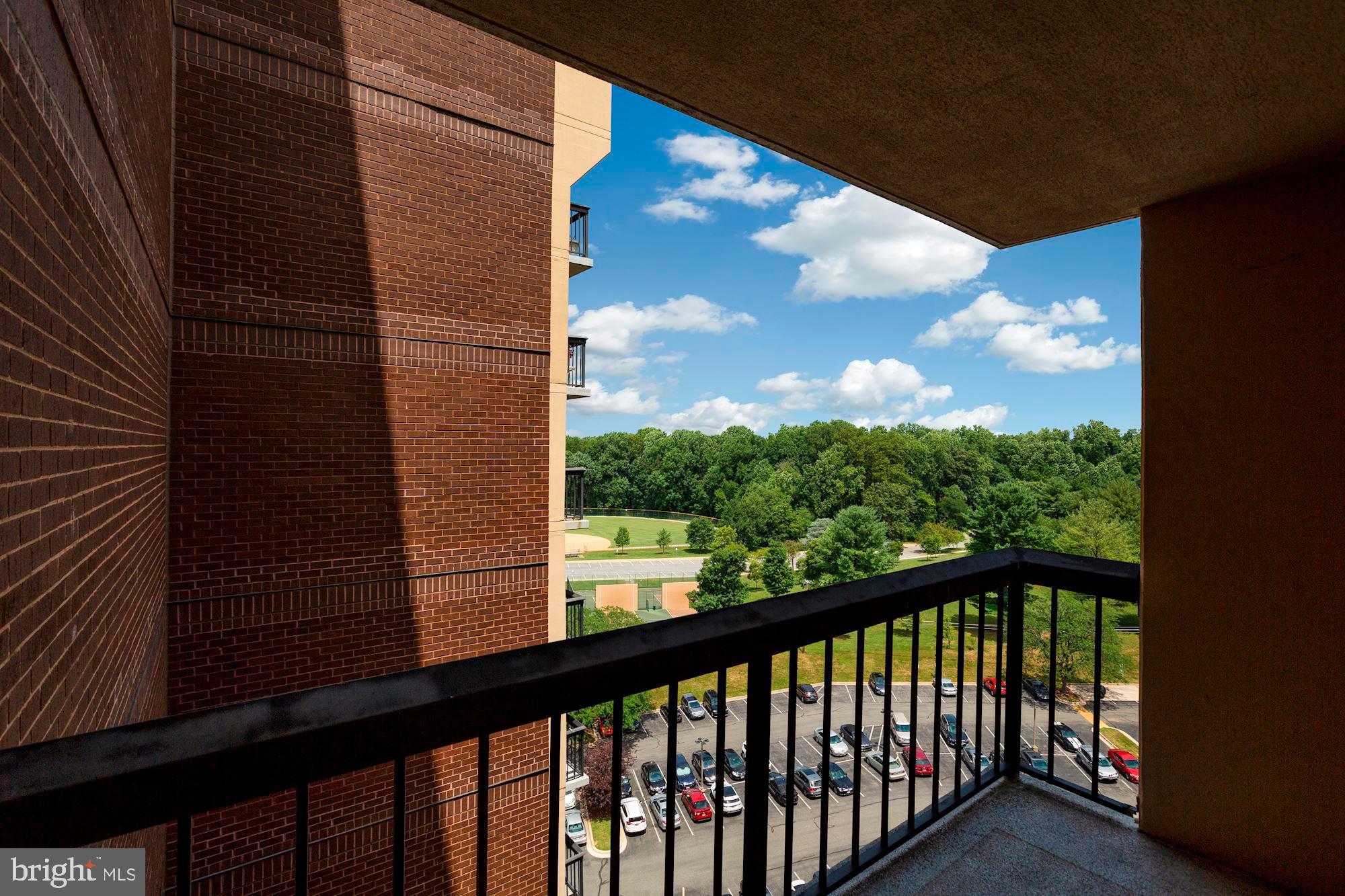 CHELSEA TOWERS - Residential