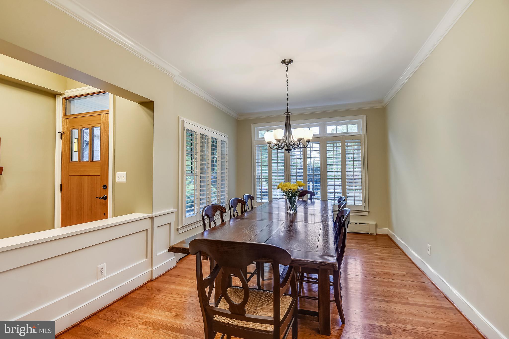 COUNTRY CLUB HILLS - Residential