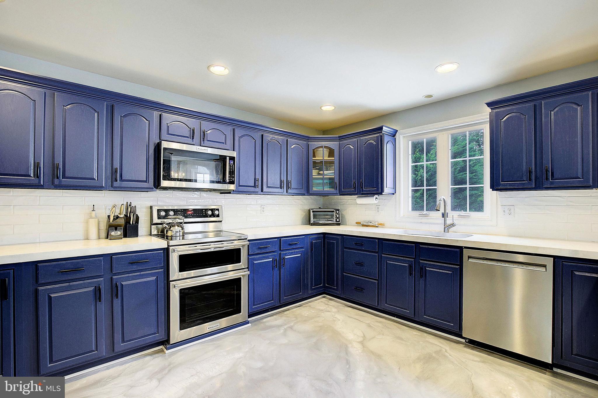 CLAIBORNE FIELDS - Residential