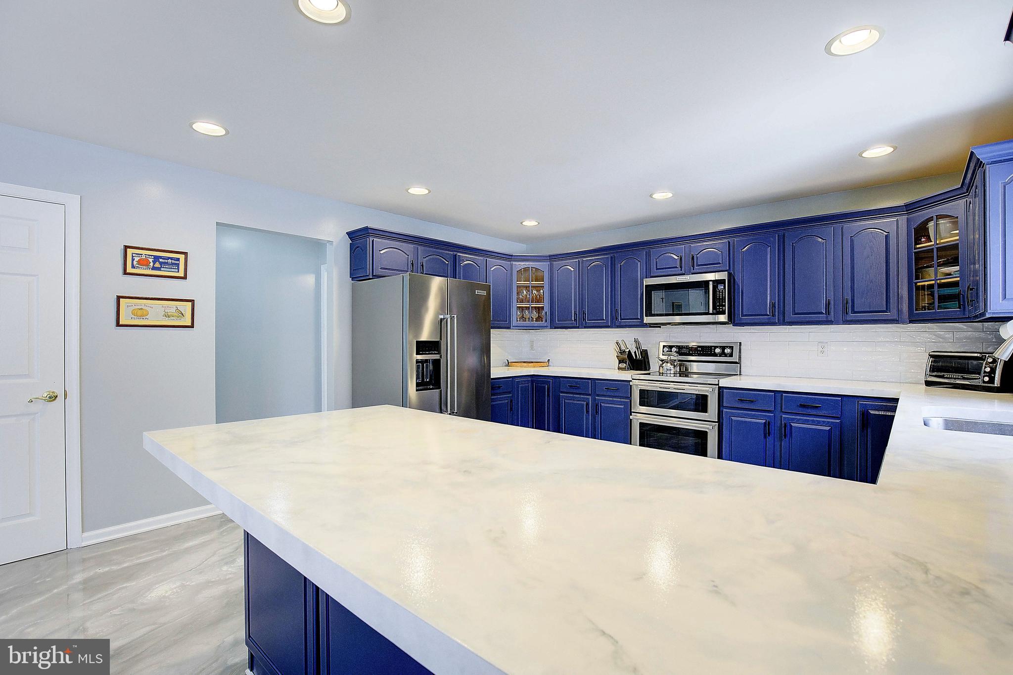 CLAIBORNE FIELDS - Residential