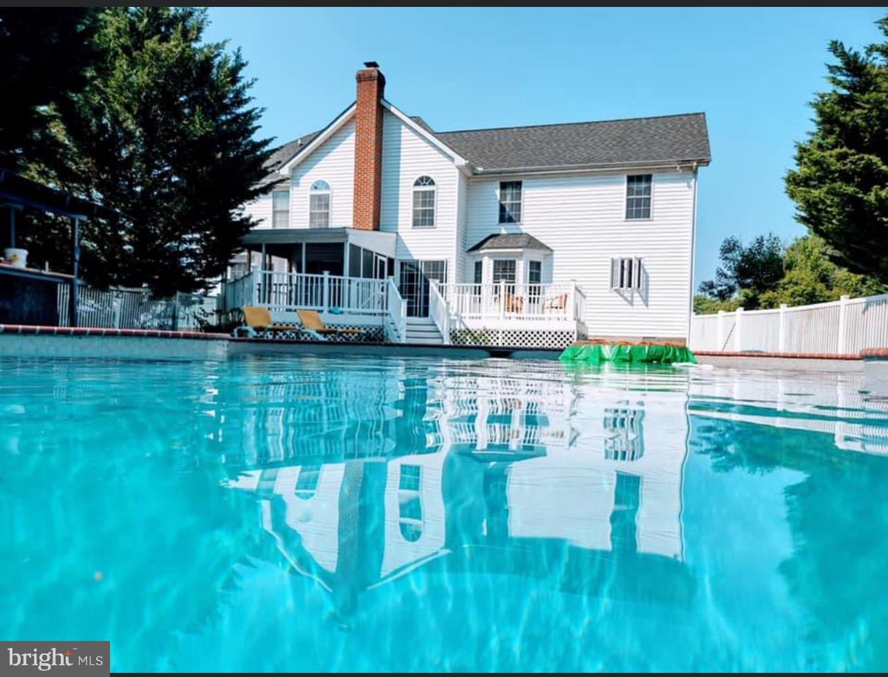 CLAIBORNE FIELDS - Residential