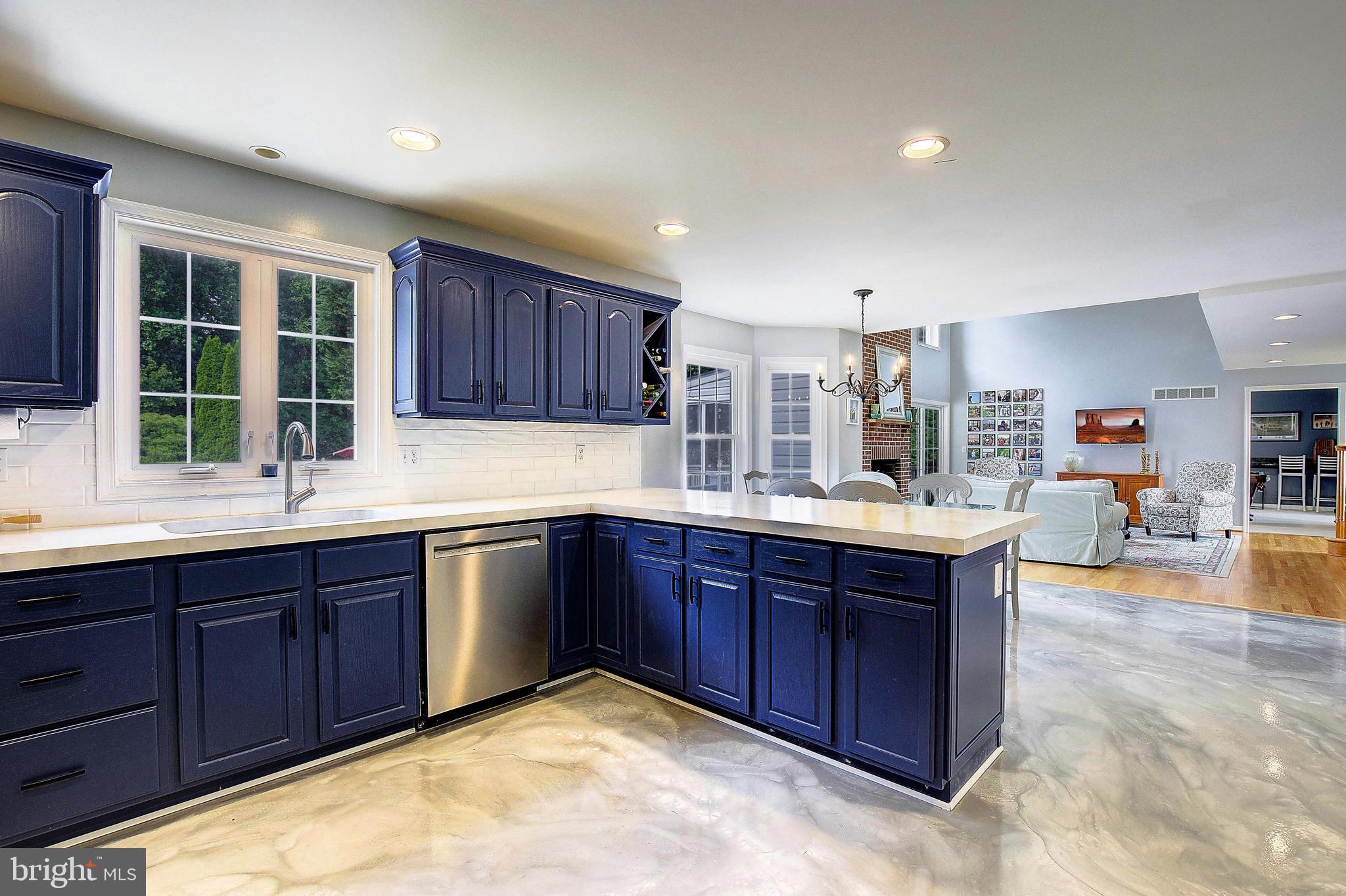 CLAIBORNE FIELDS - Residential