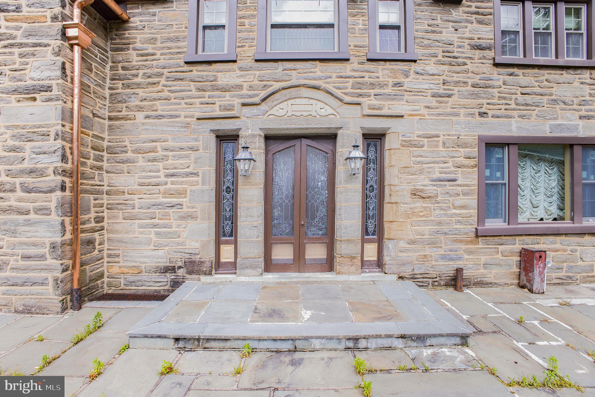 JENKINTOWN MANOR - Residential