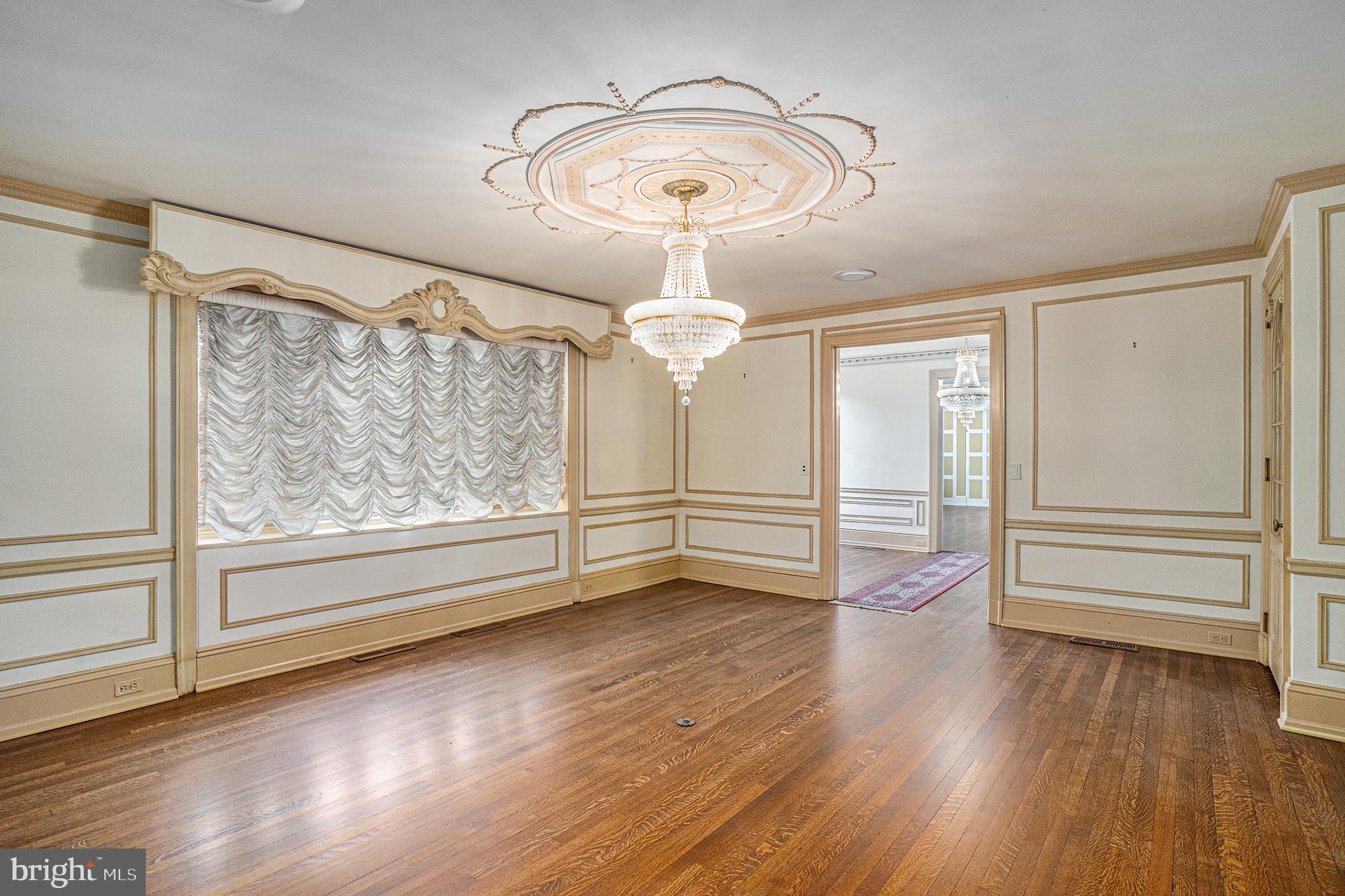 JENKINTOWN MANOR - Residential