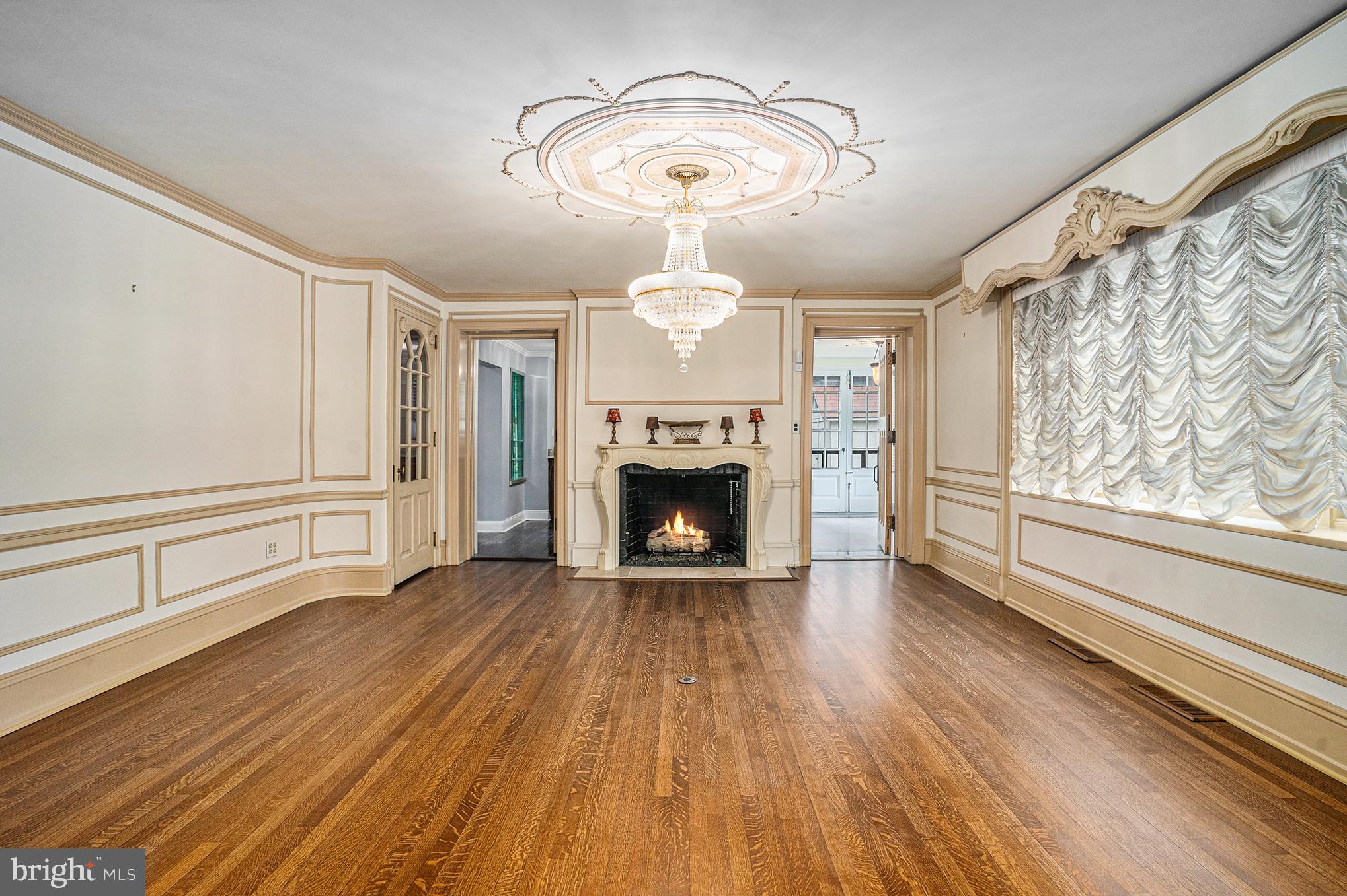 JENKINTOWN MANOR - Residential