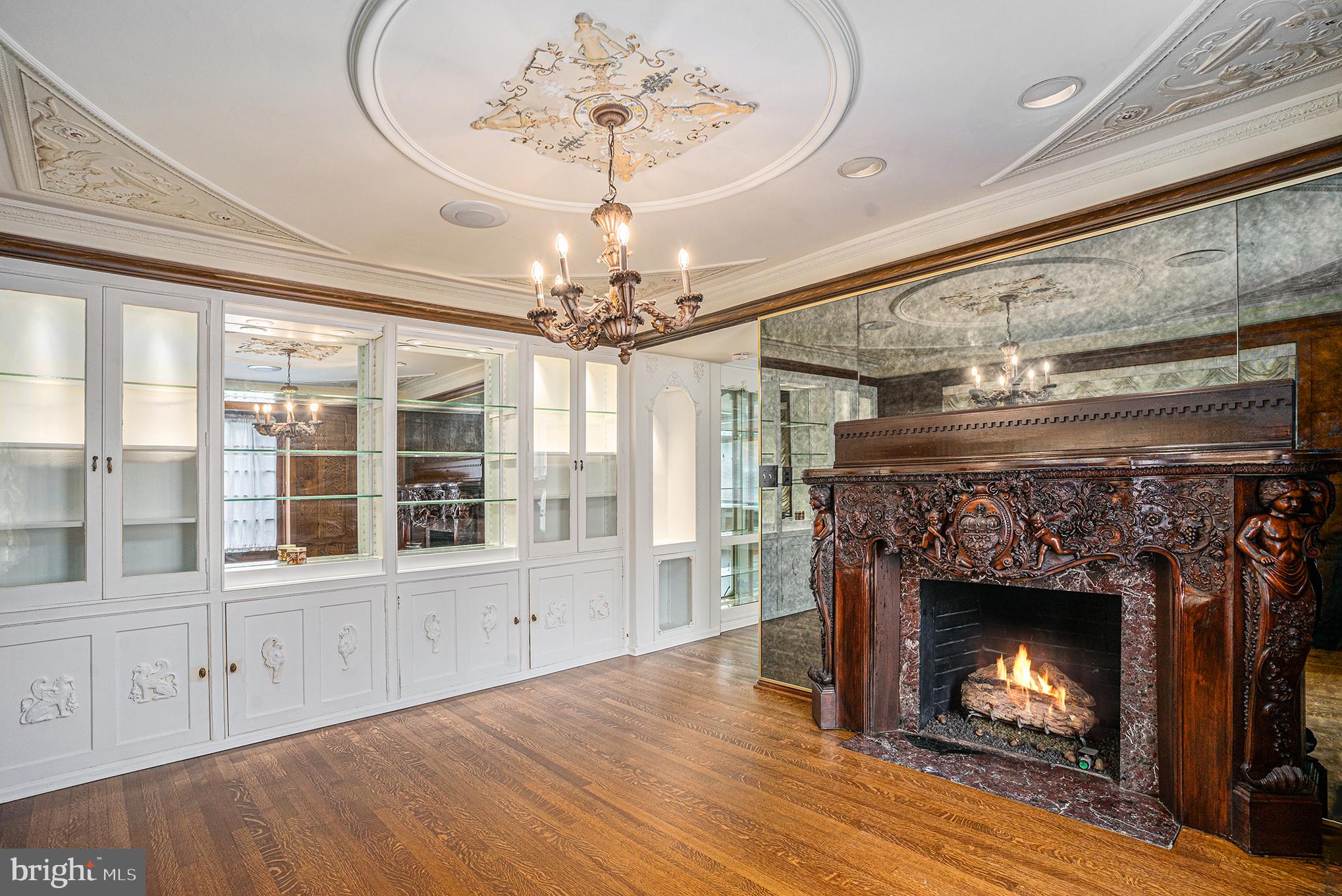 JENKINTOWN MANOR - Residential