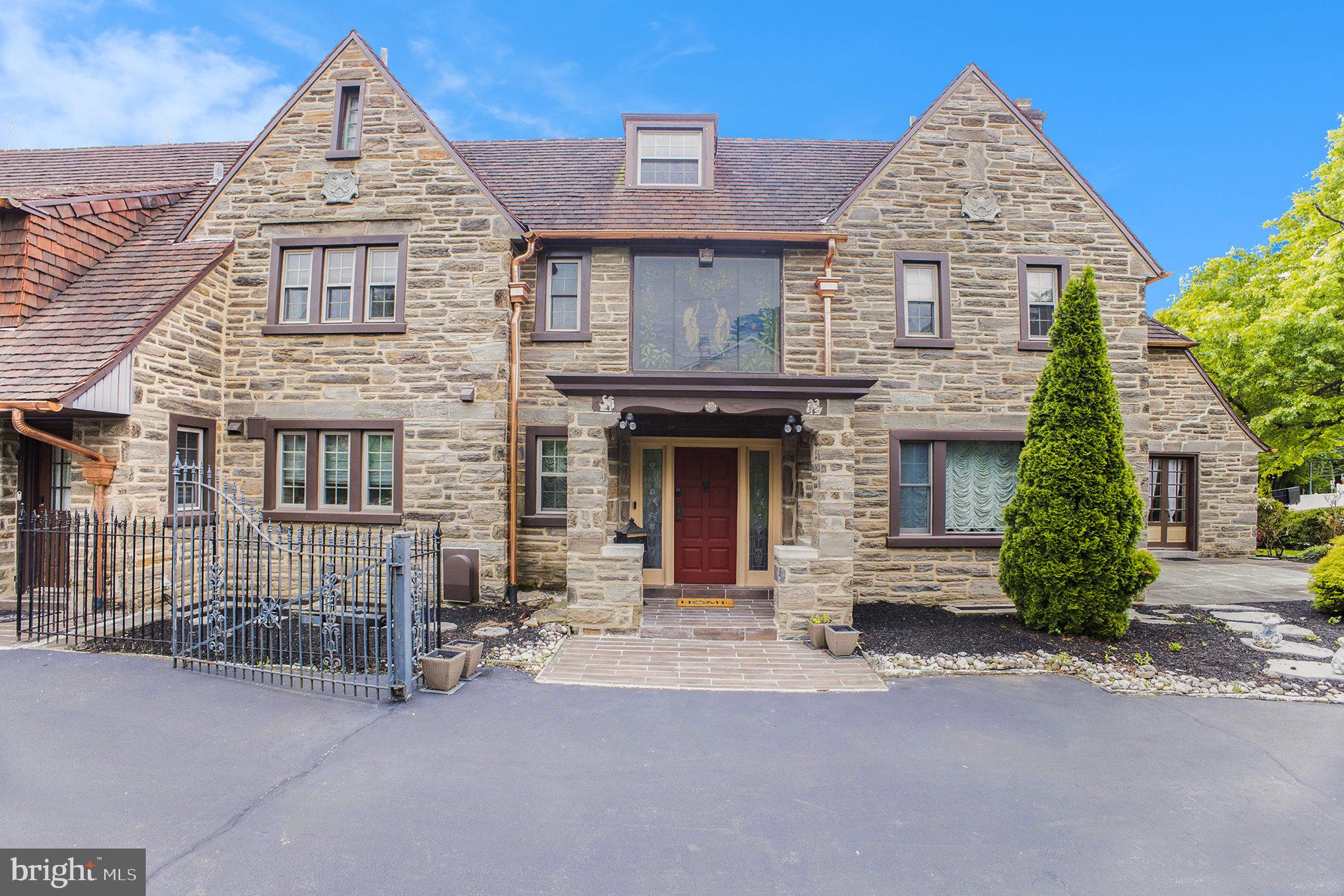 JENKINTOWN MANOR - Residential