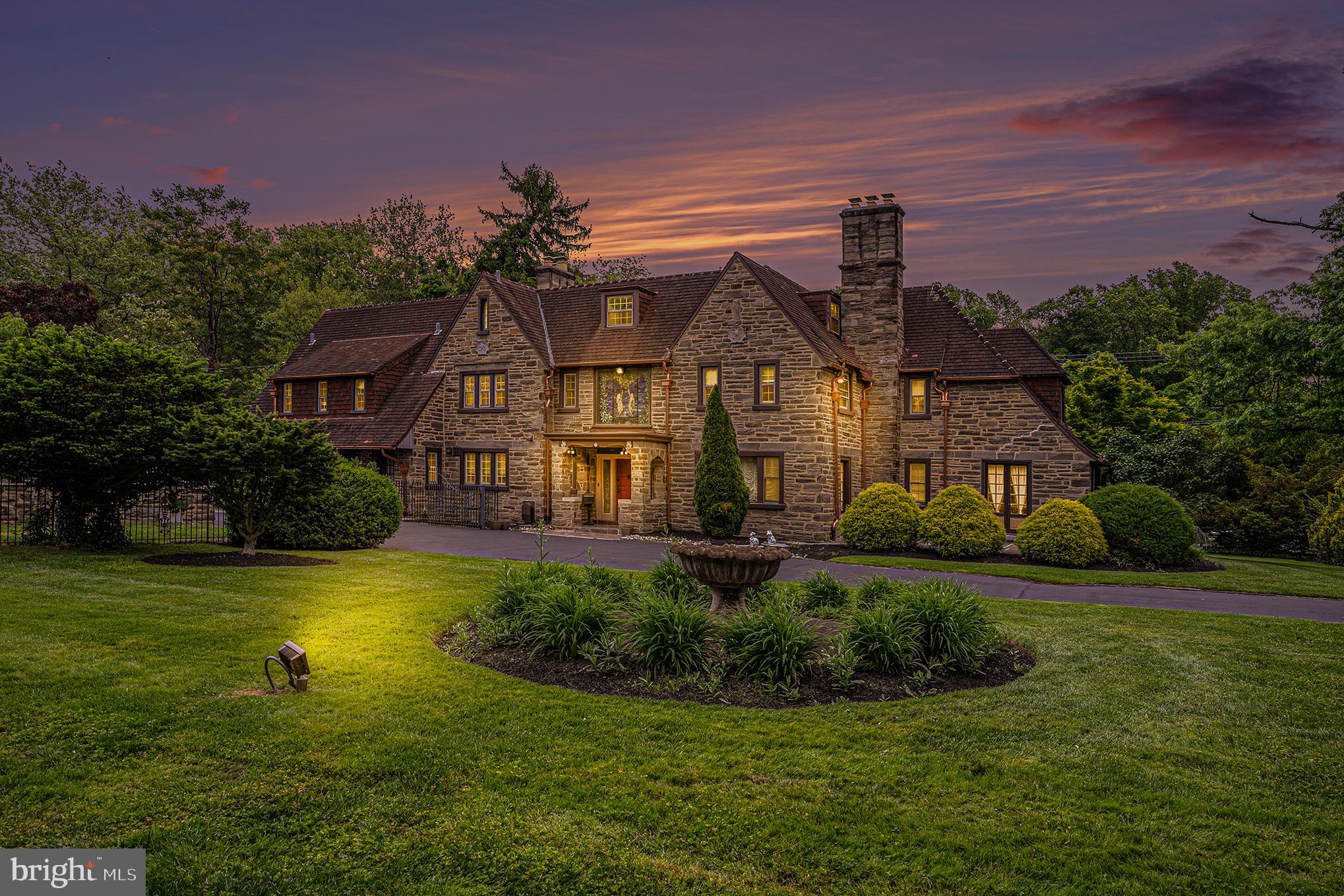JENKINTOWN MANOR - Residential