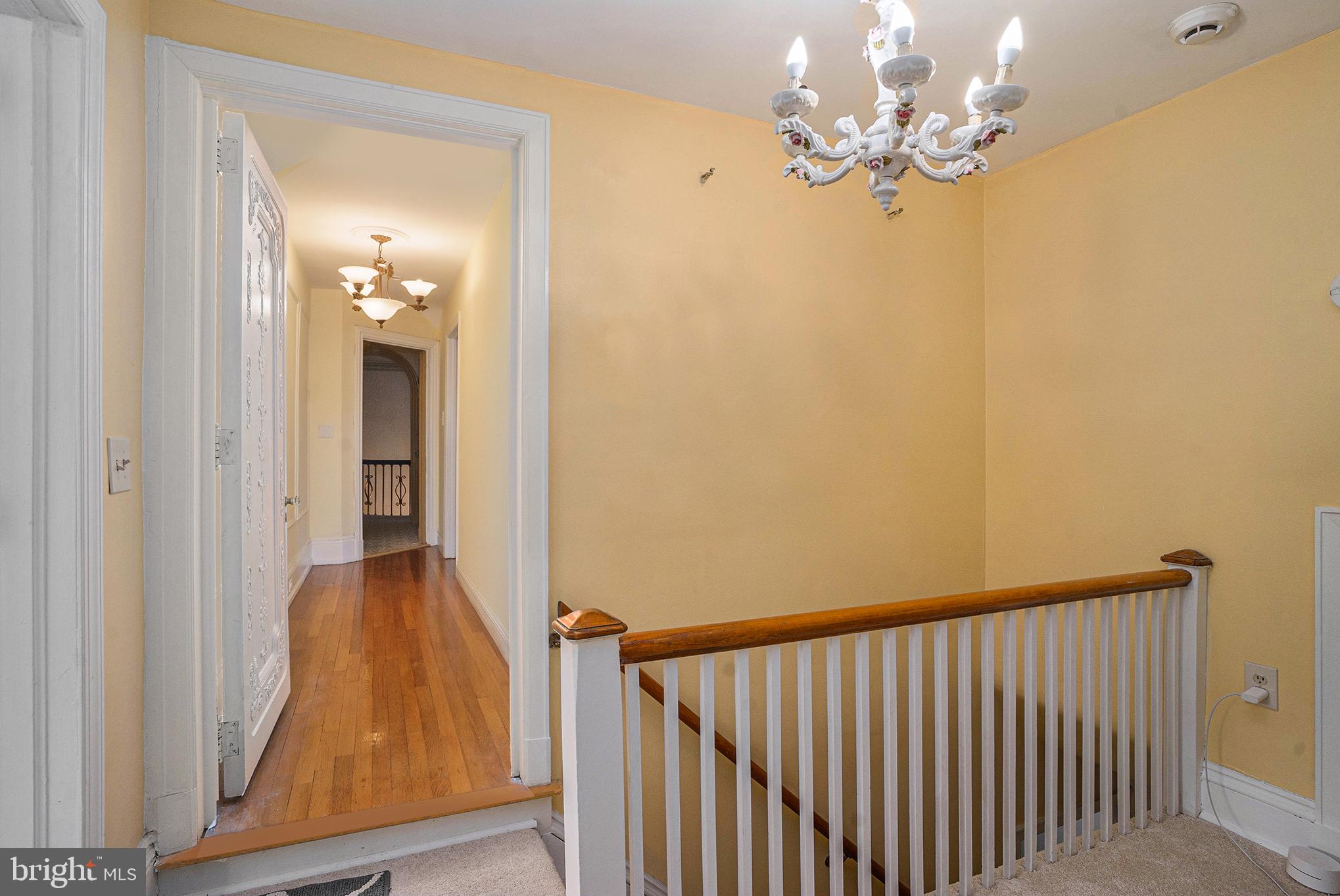 JENKINTOWN MANOR - Residential