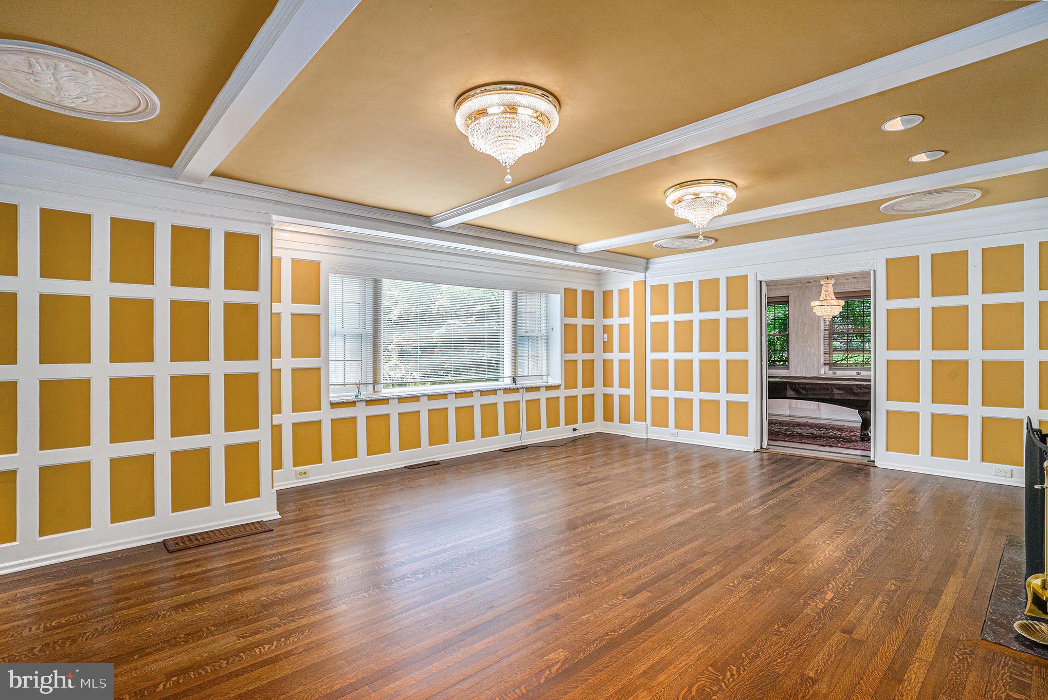 JENKINTOWN MANOR - Residential