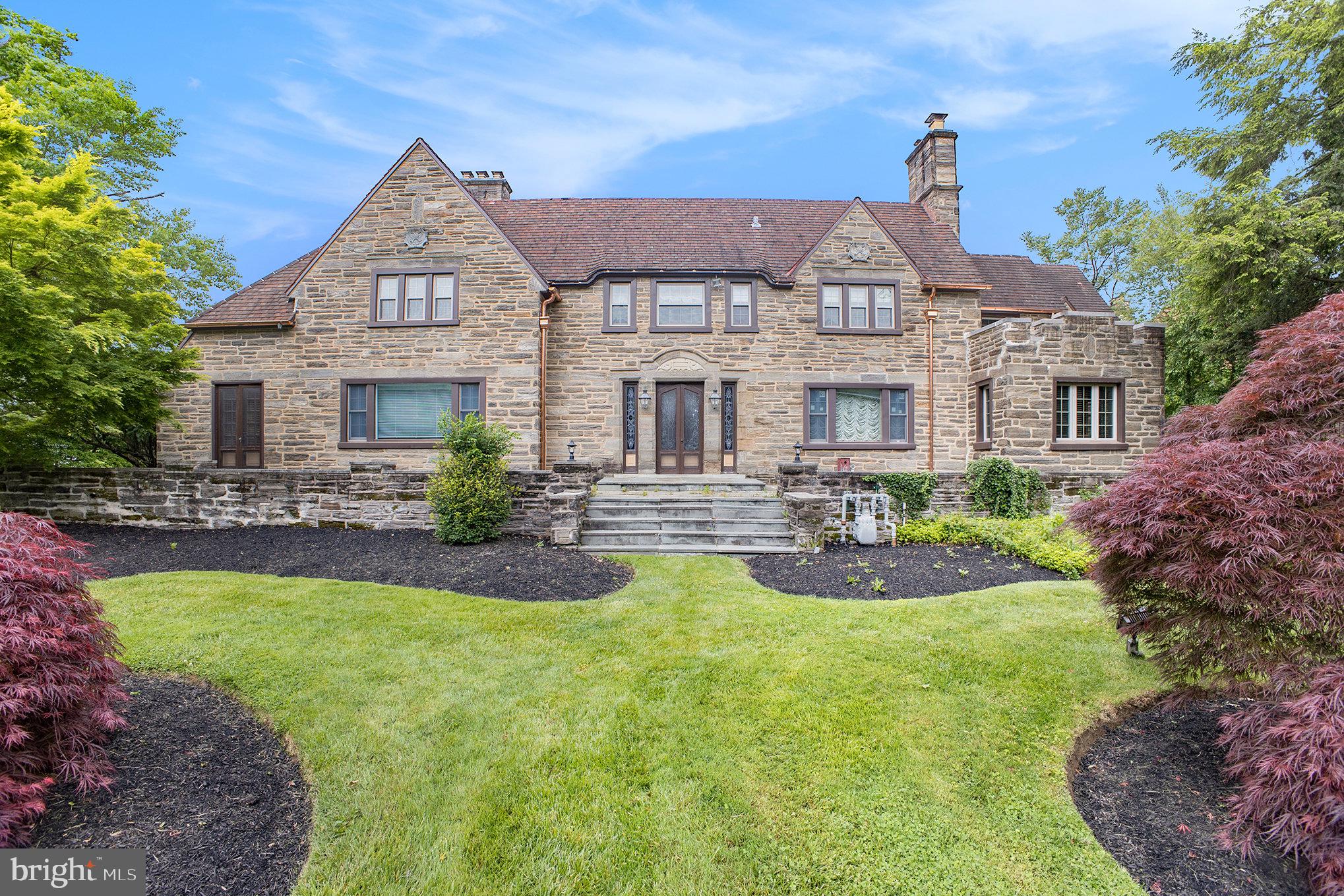 JENKINTOWN MANOR - Residential